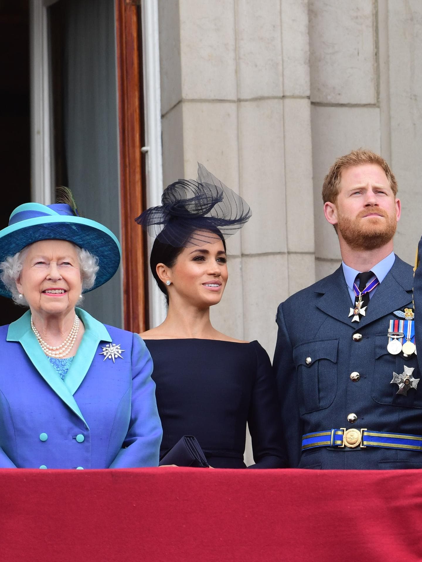 Royal Family auf dem Balkon des Buckingham Palastes