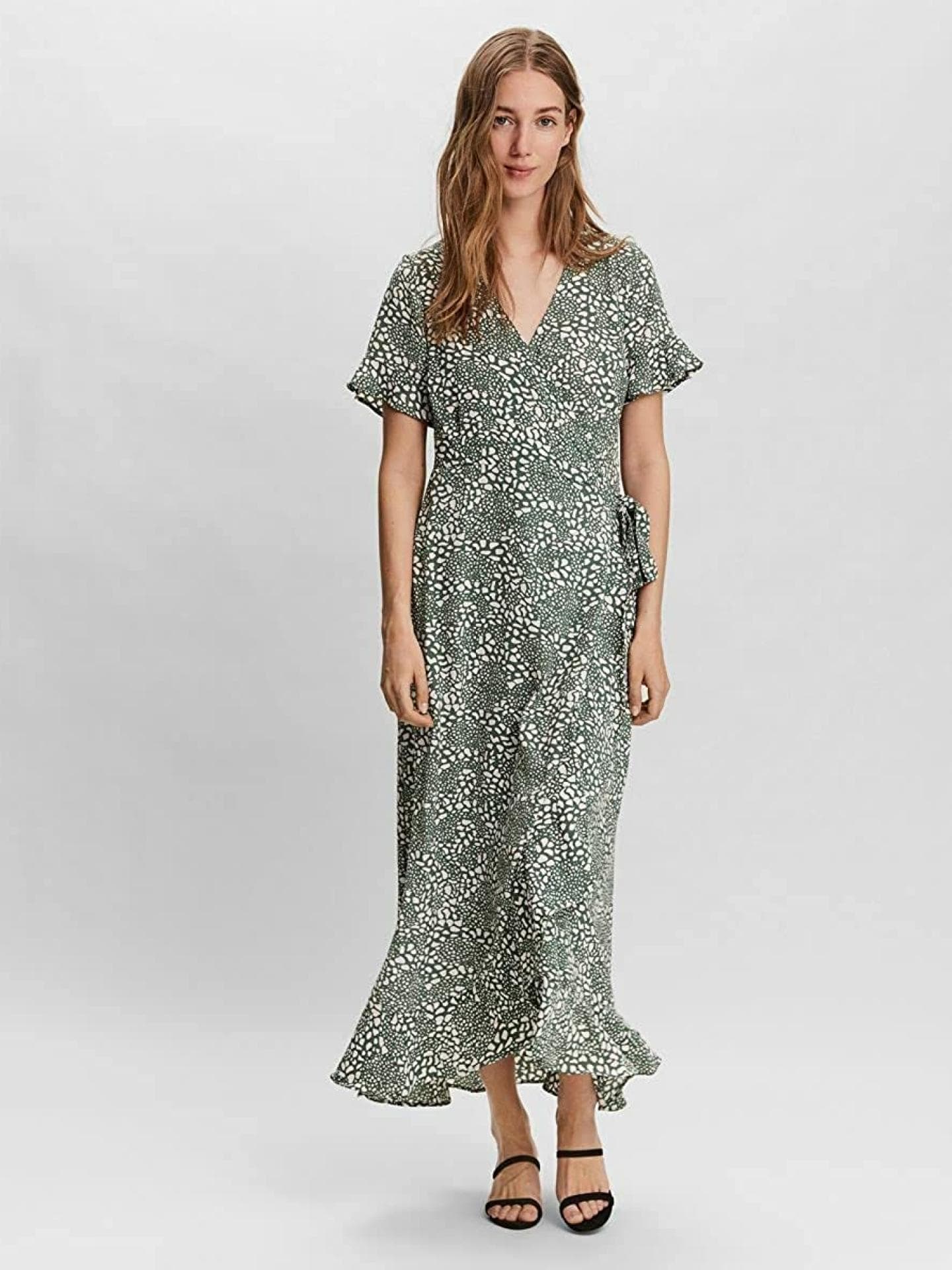 Fließendes Wickelkleid mit V-Ausschnitt
