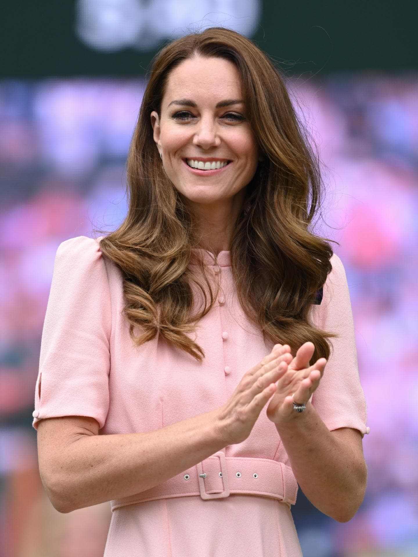 Herzogin Kate mit Sommerkleid