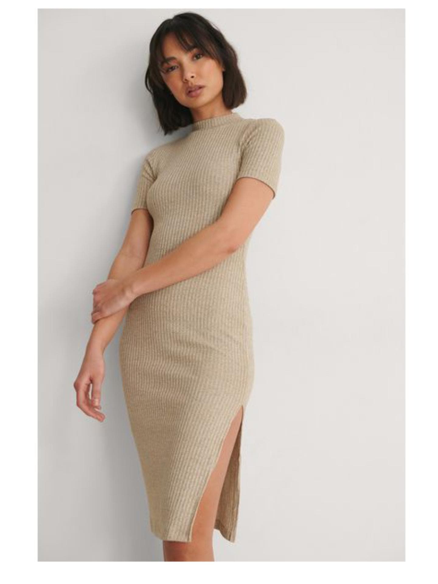 Rippstrick Kleid beige 
