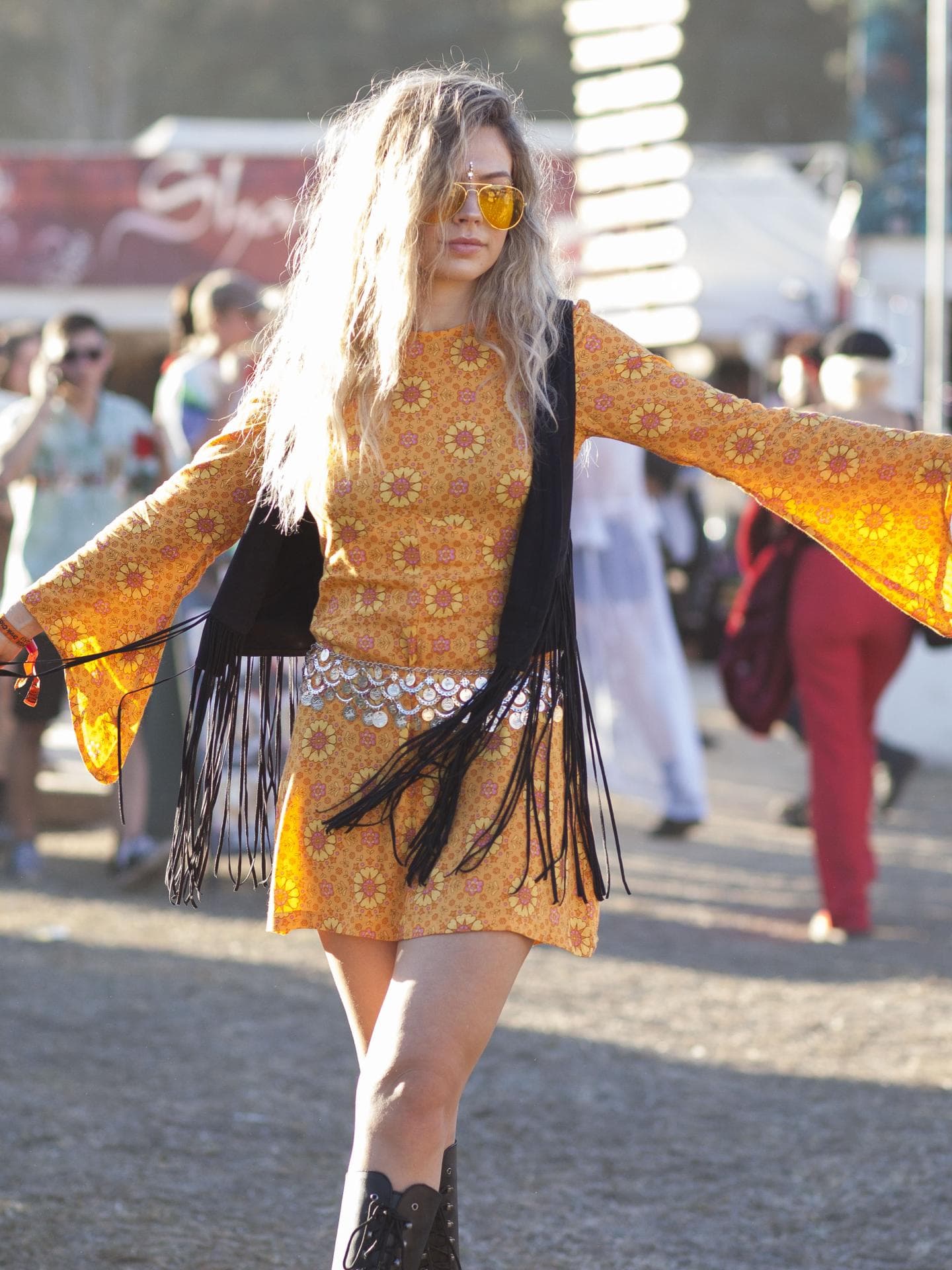 Hippie Frisur wallende Mähne