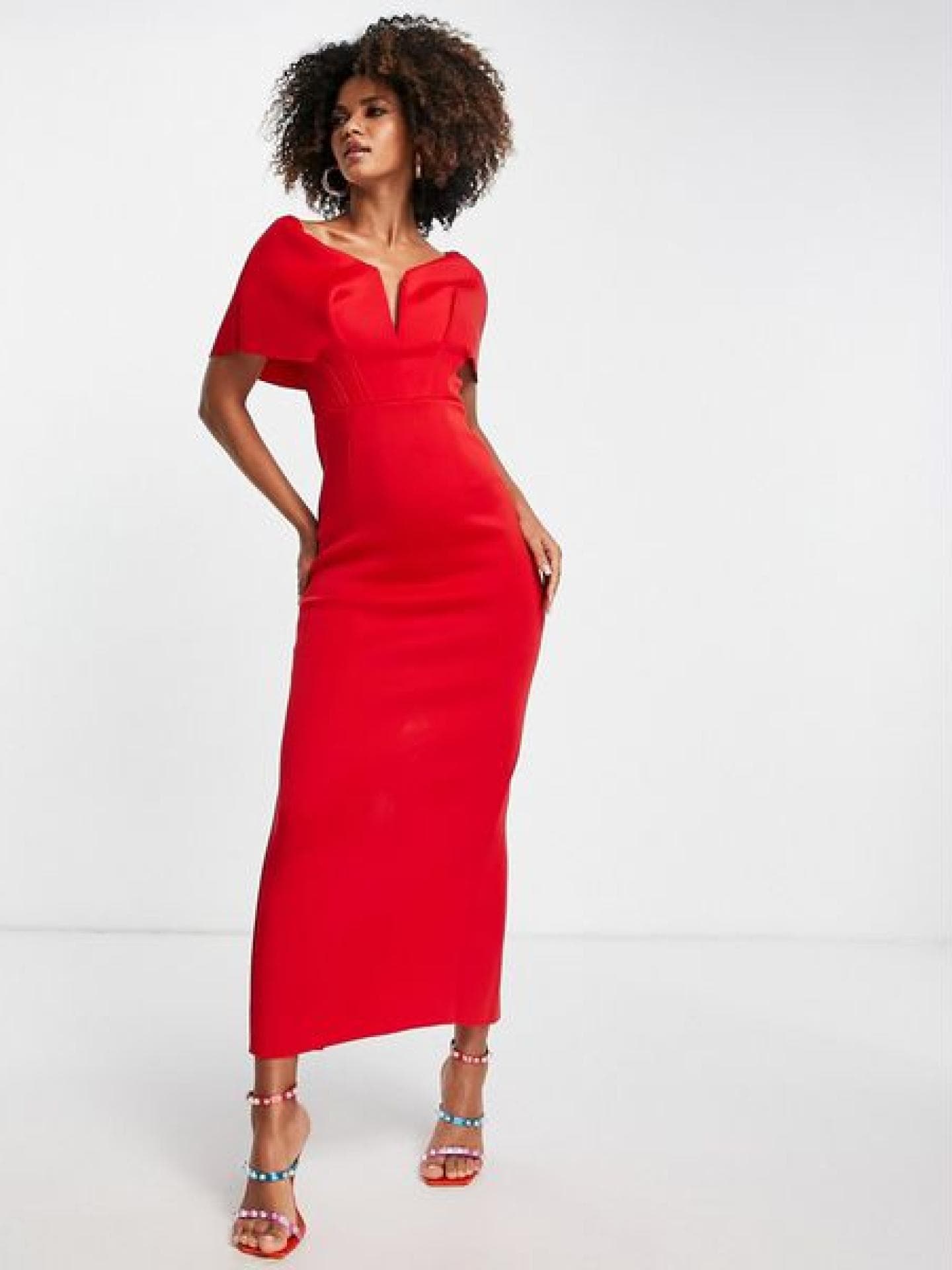 Schulterfreies Midaxi-Kleid in Rot mit tief ausgeschnittenem Detail