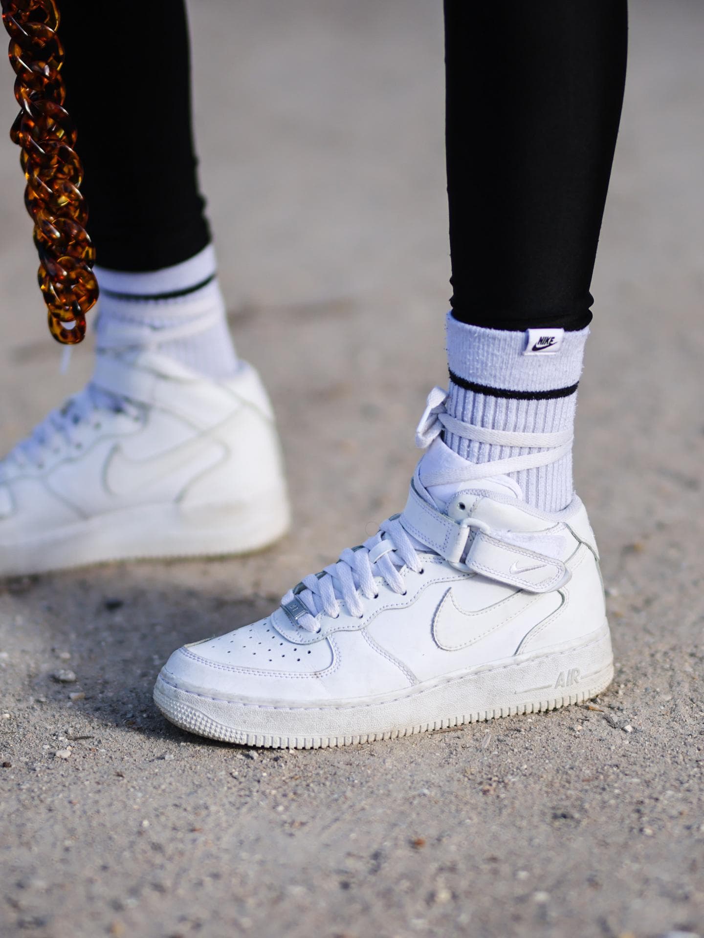 weiße High Top Sneaker Leggings