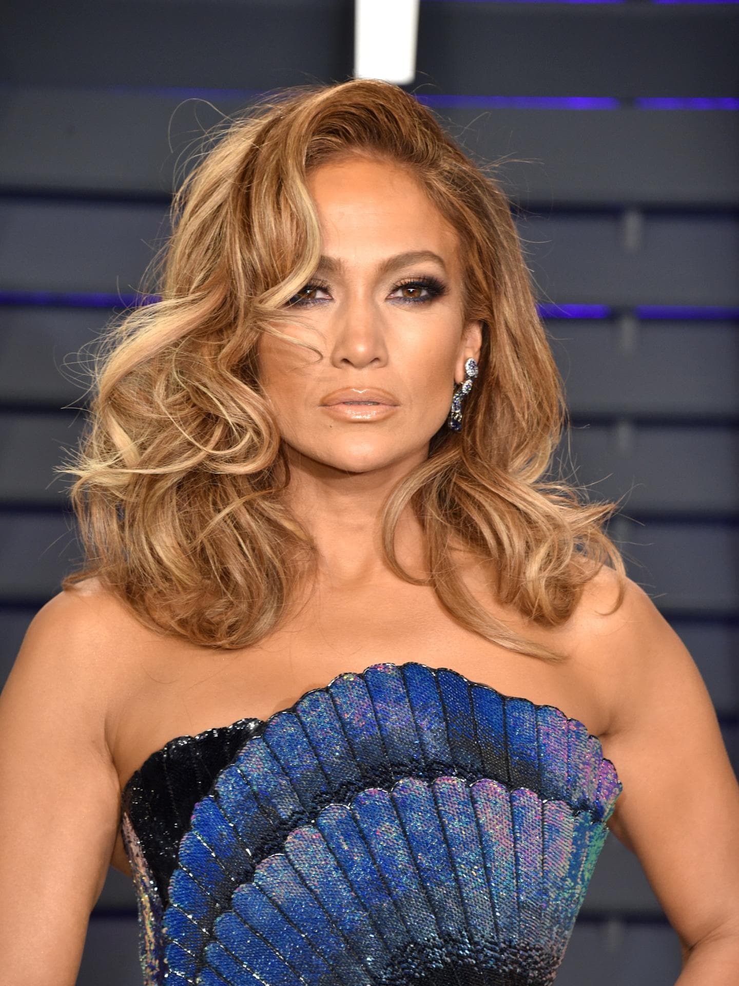 Jennfier Lopez trägt lange Haare