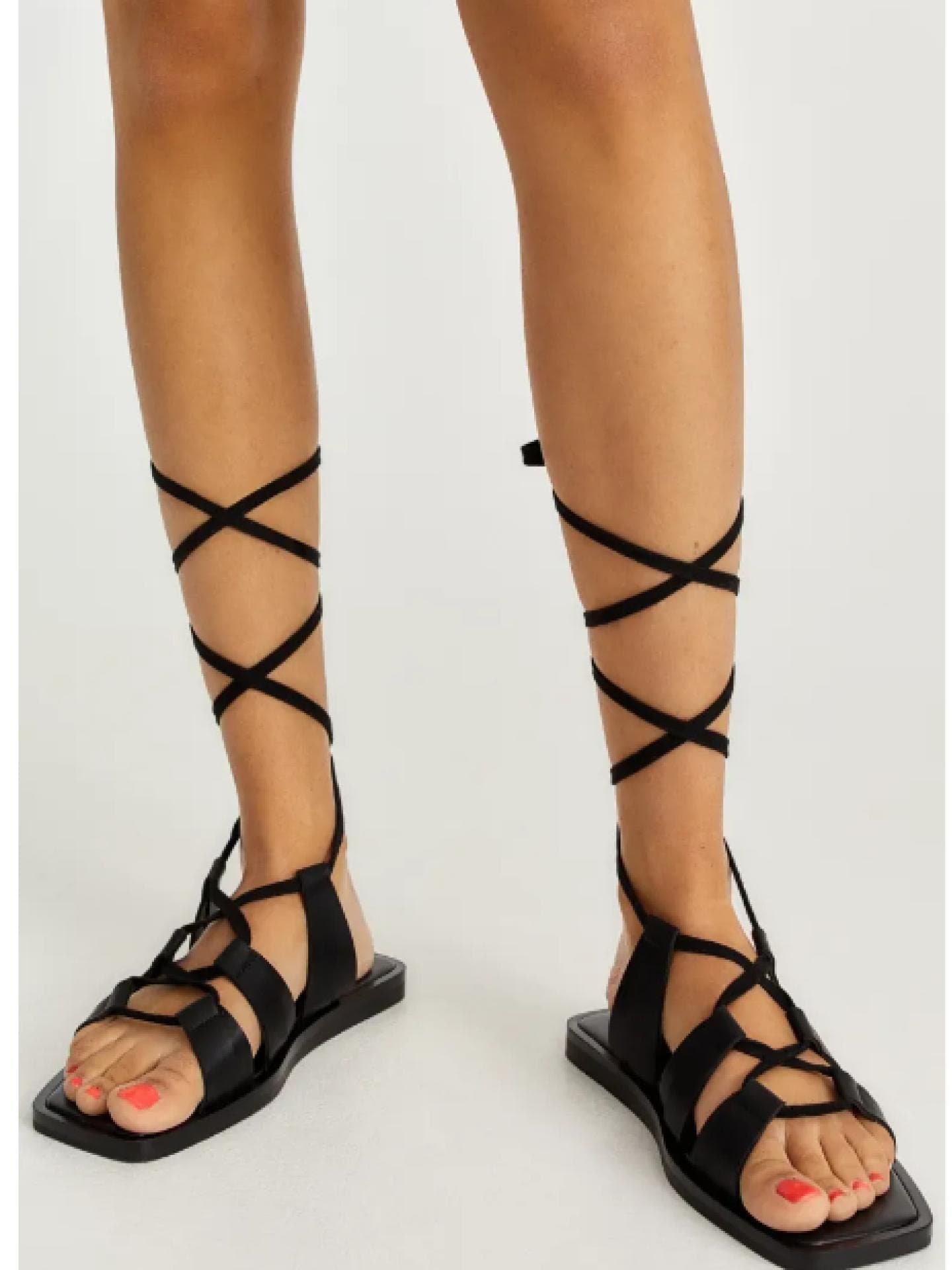 Strappy Sandals flach