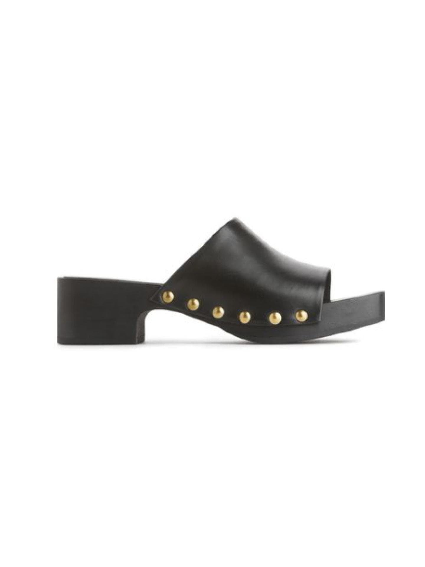 Clogs mit Absatz