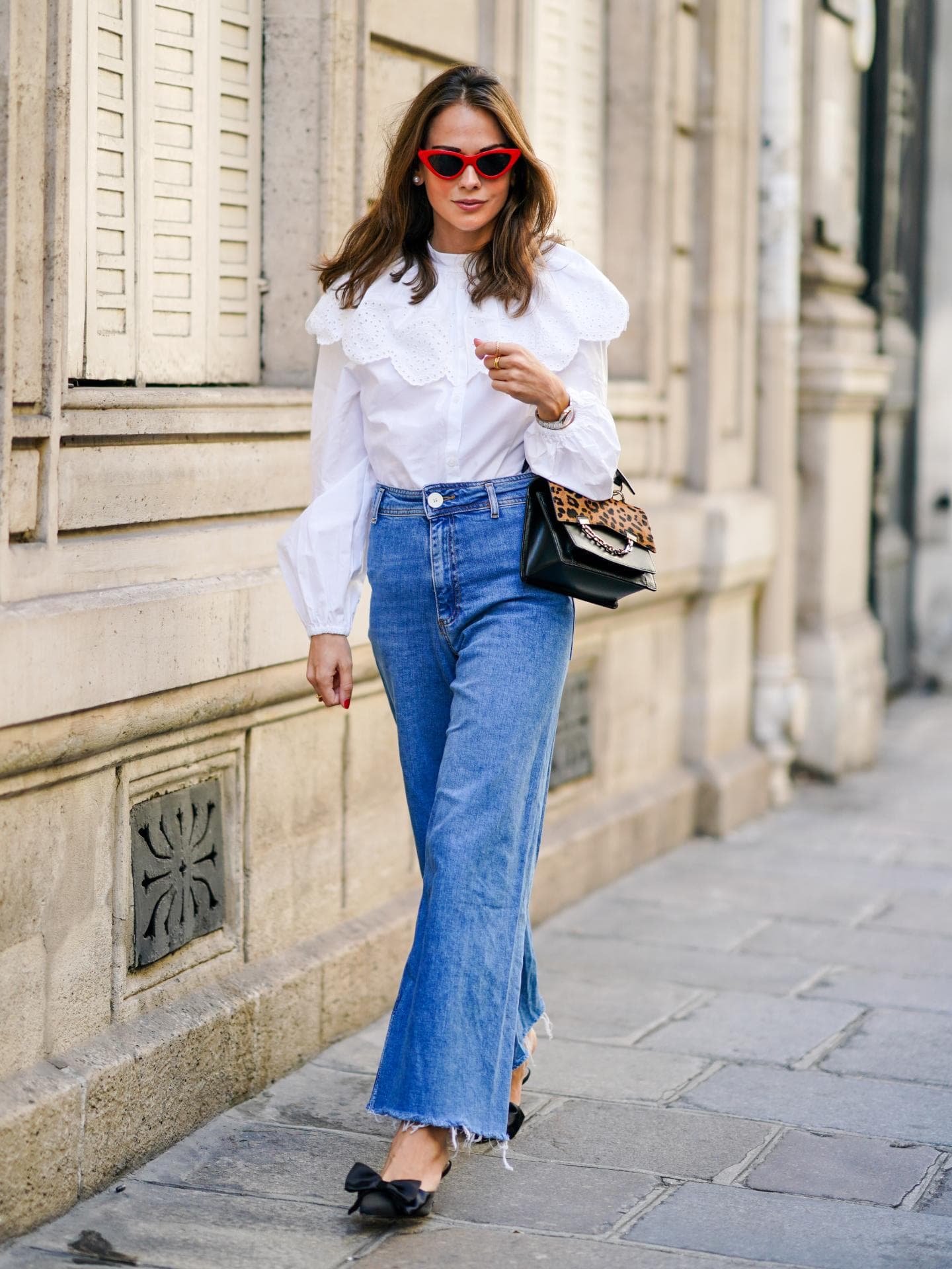Frau mit Jeans