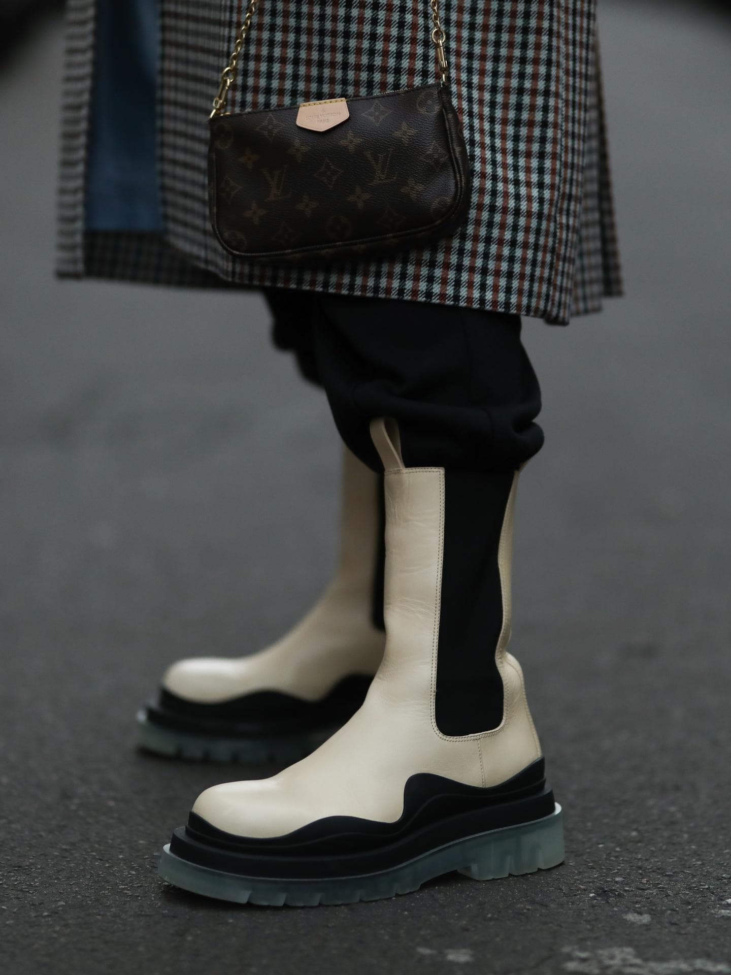 Beige Boots sind im Herbst angesagt