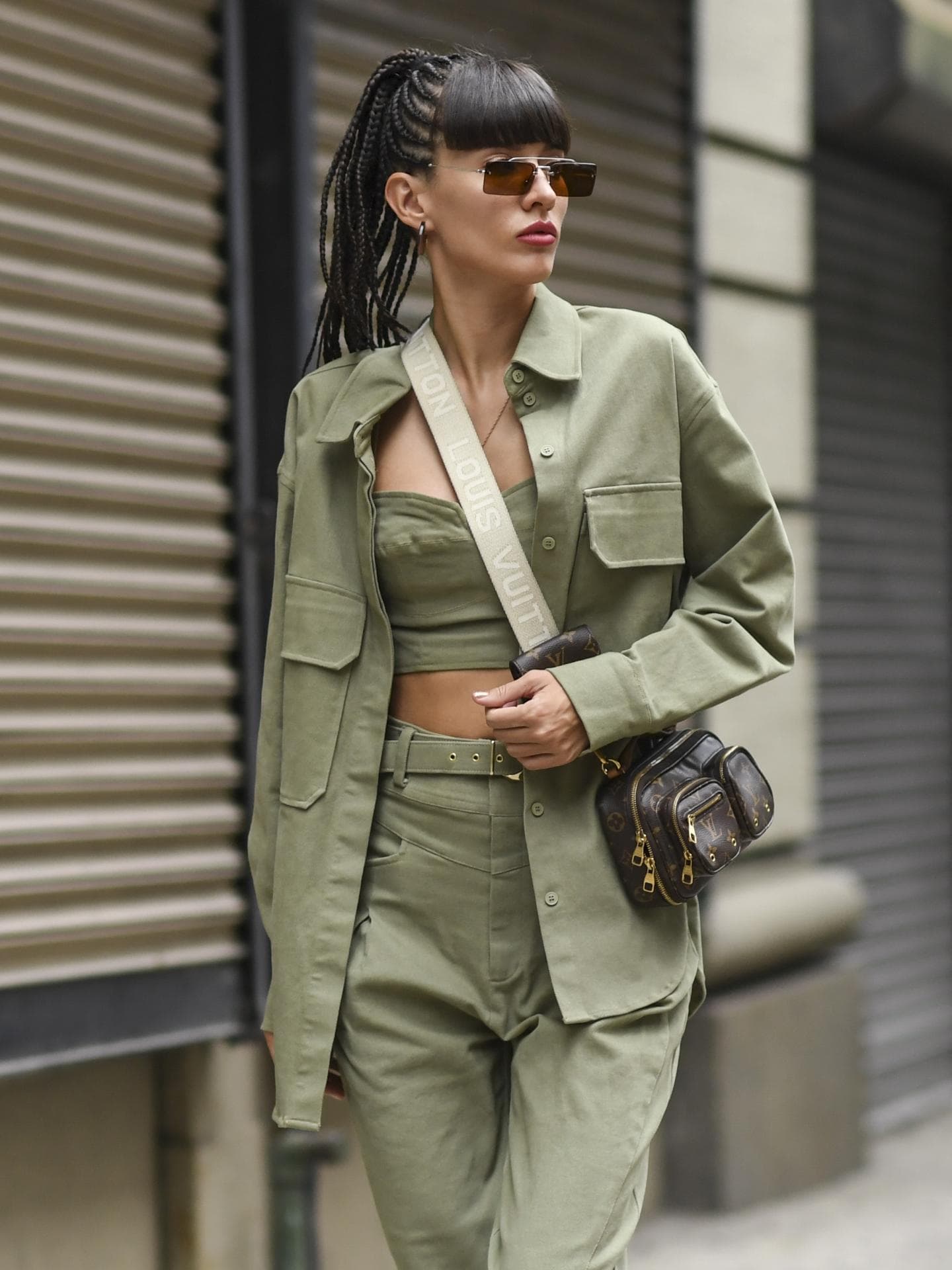 Grünes Outfit