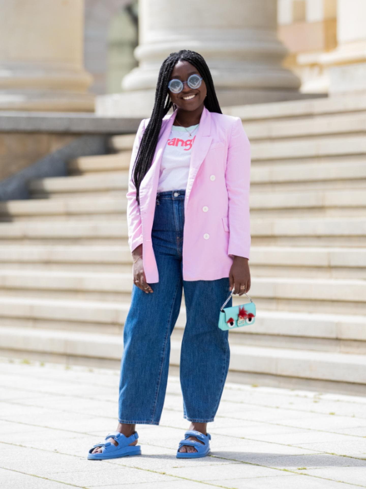 Barrel Jeans Trend