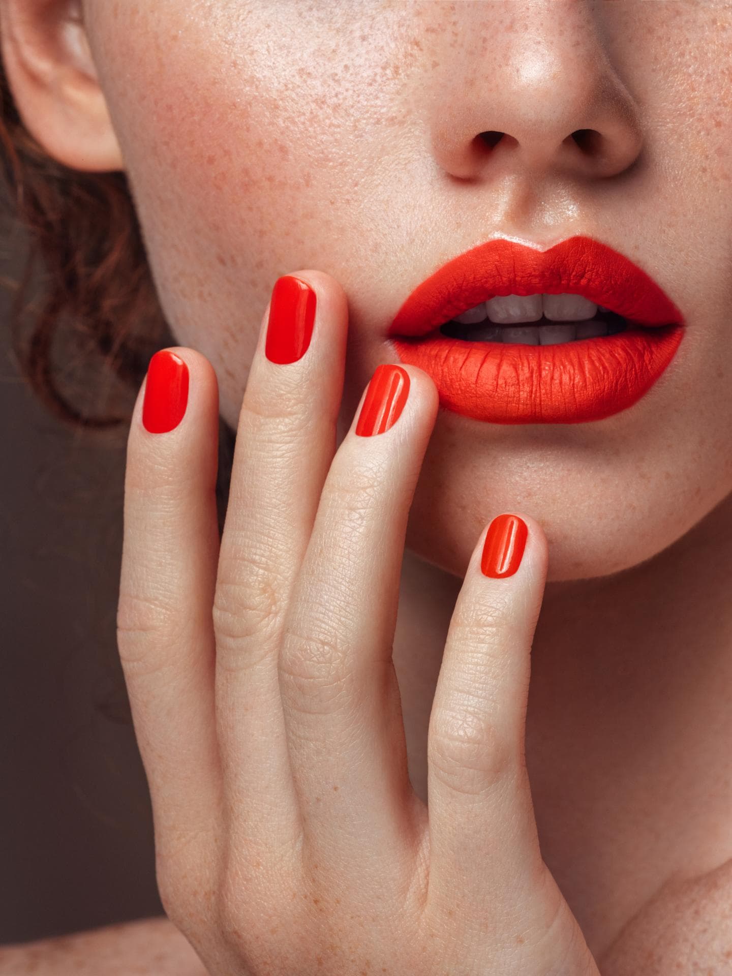 roter Nagellack