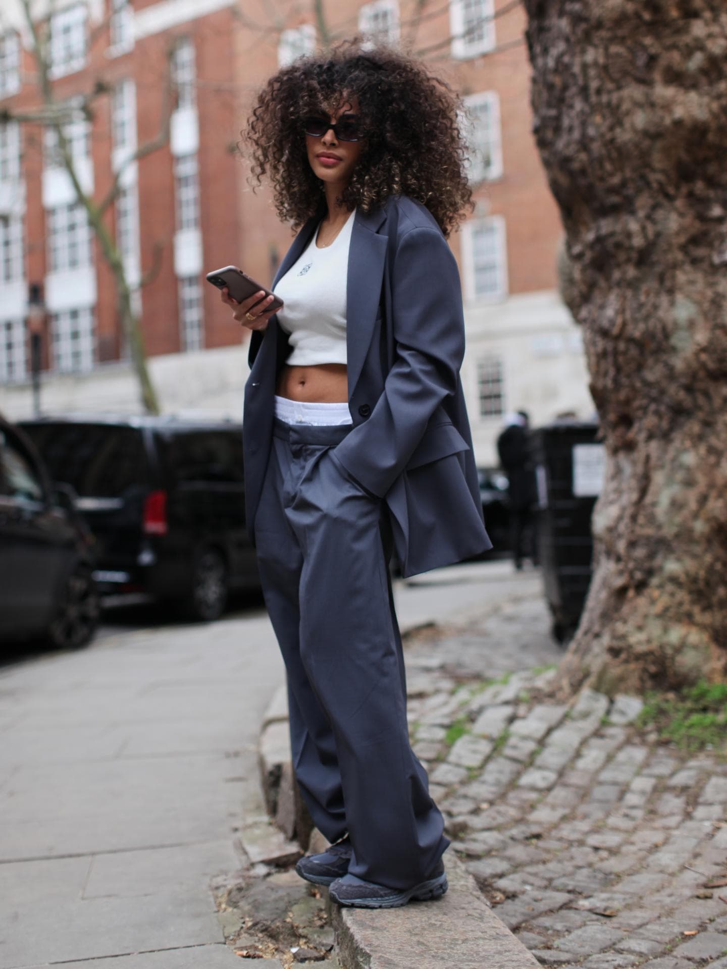 LFW