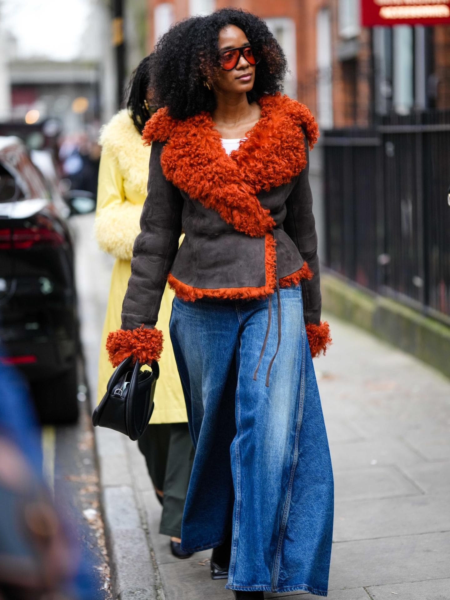 LFW