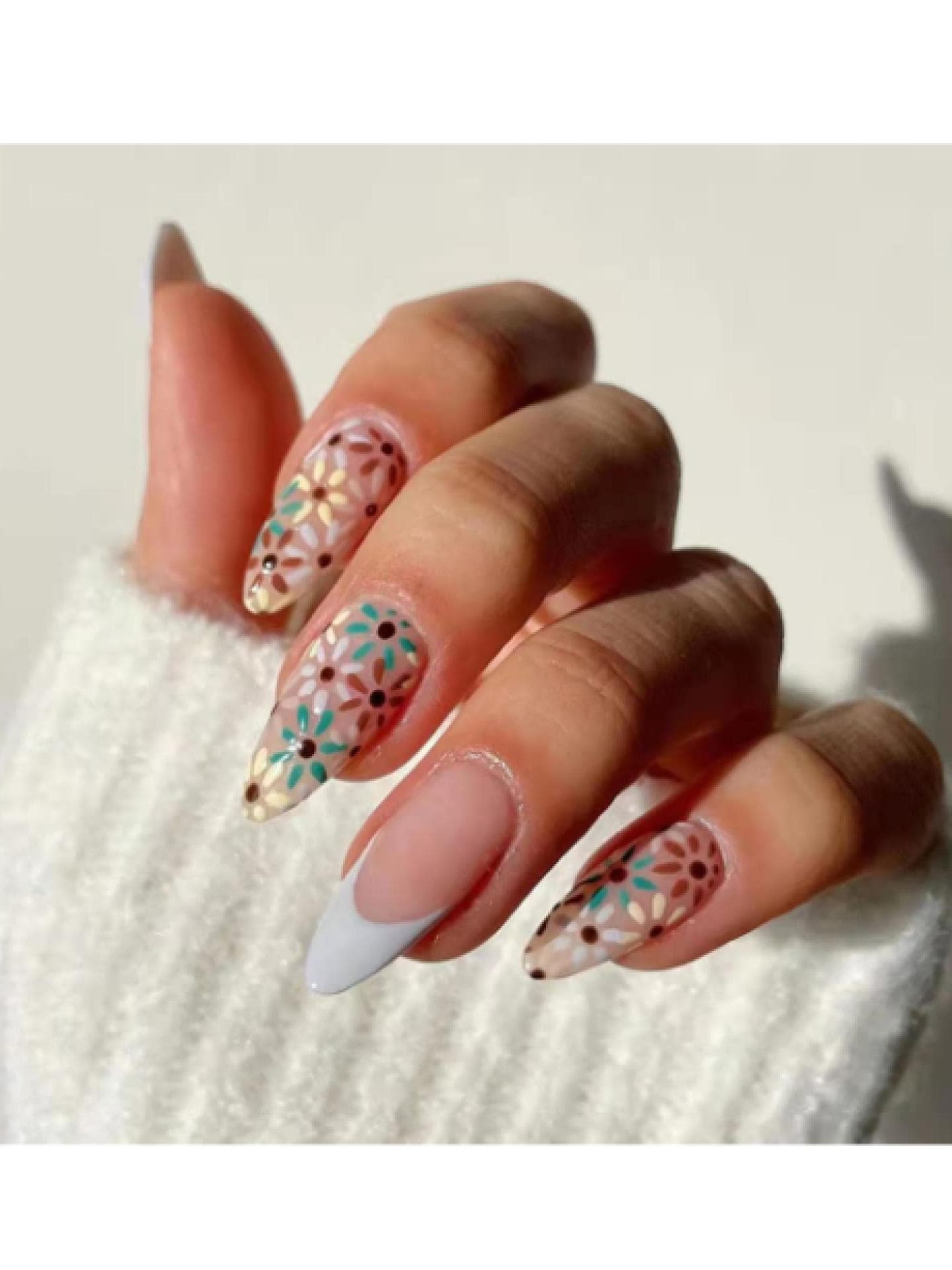 Bunte Press on Nails