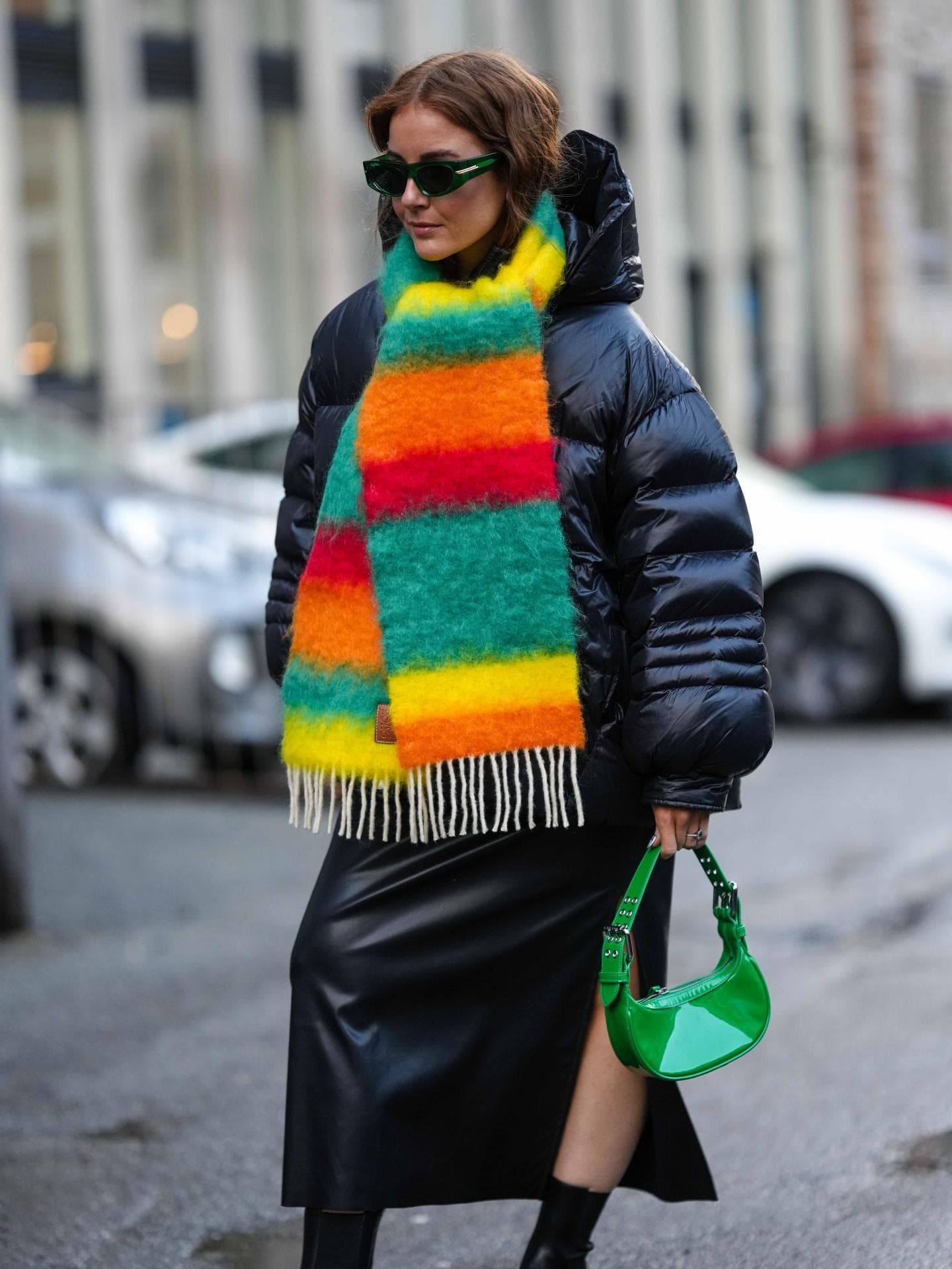 Copenhagen Fashion Week: Diese Trends setzen die Scandi Girls mit ihren mutigen Streetstyles Bunter Schal