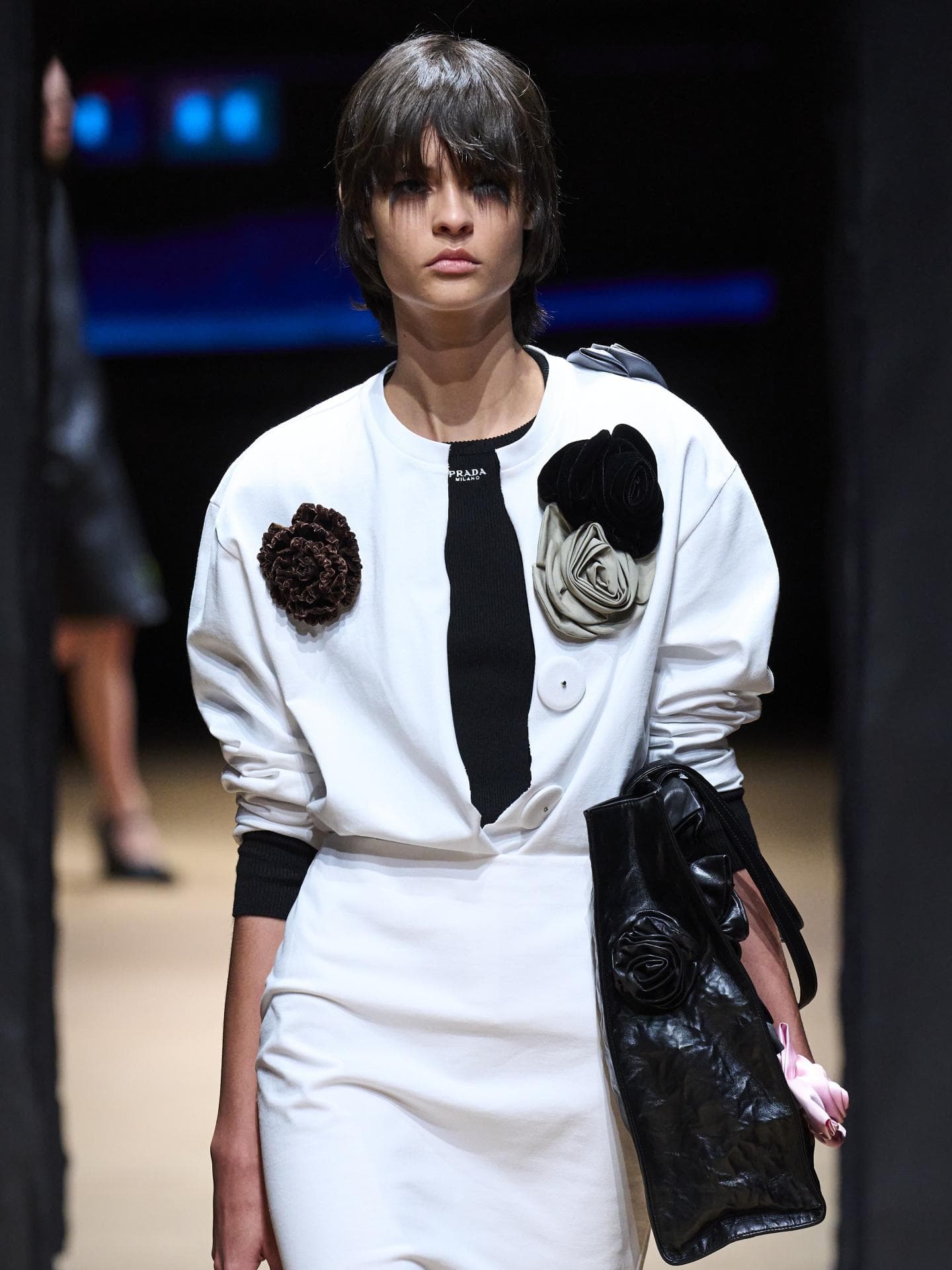 Ansteckblumen Prada