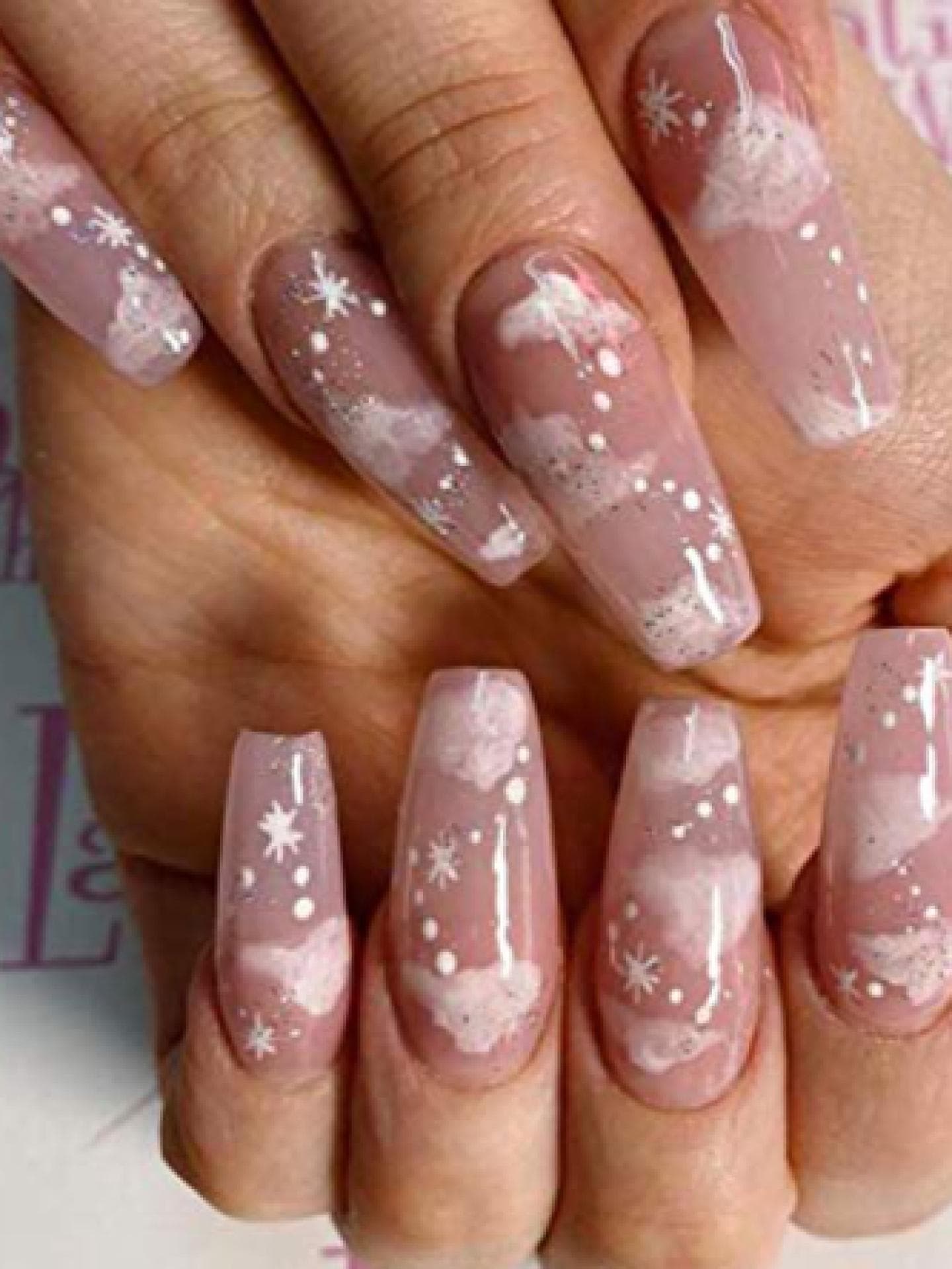 Cloud Nails rosa