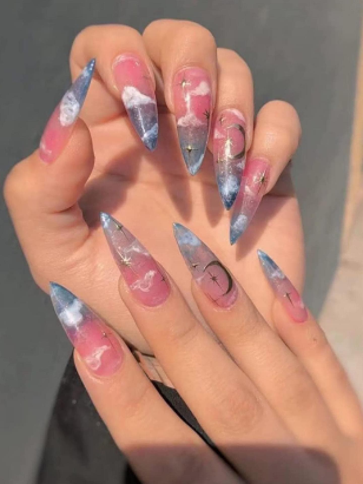 Cloud Nails Stiletto