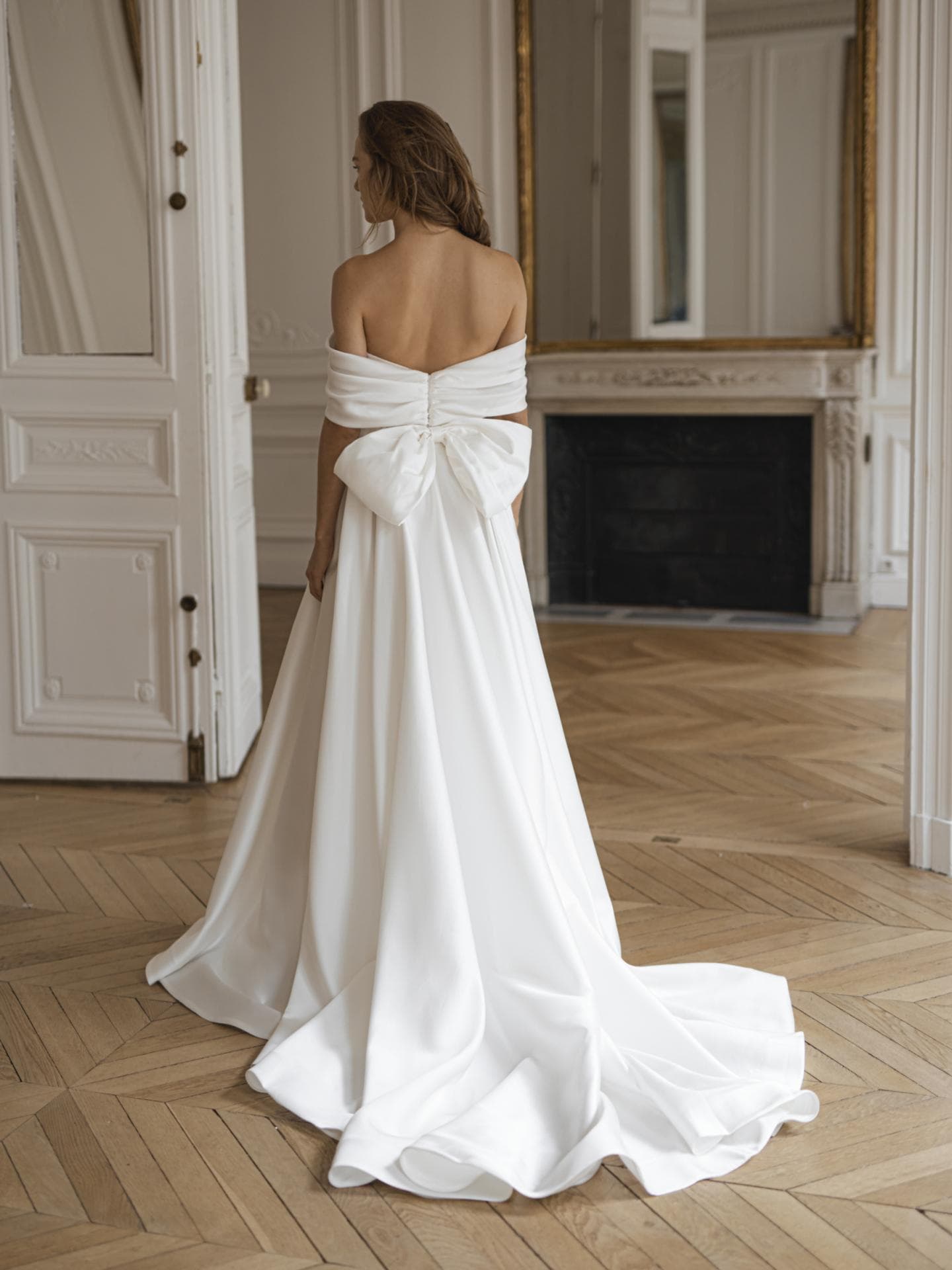Brautkleid Eisen Stein