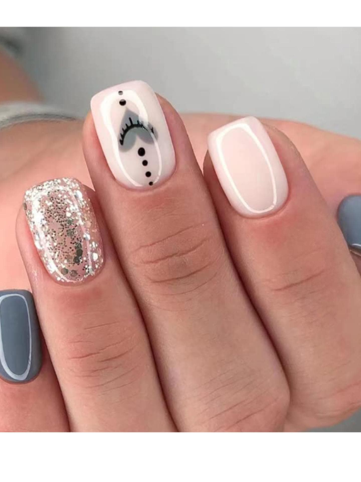 Press-on Nails kurz