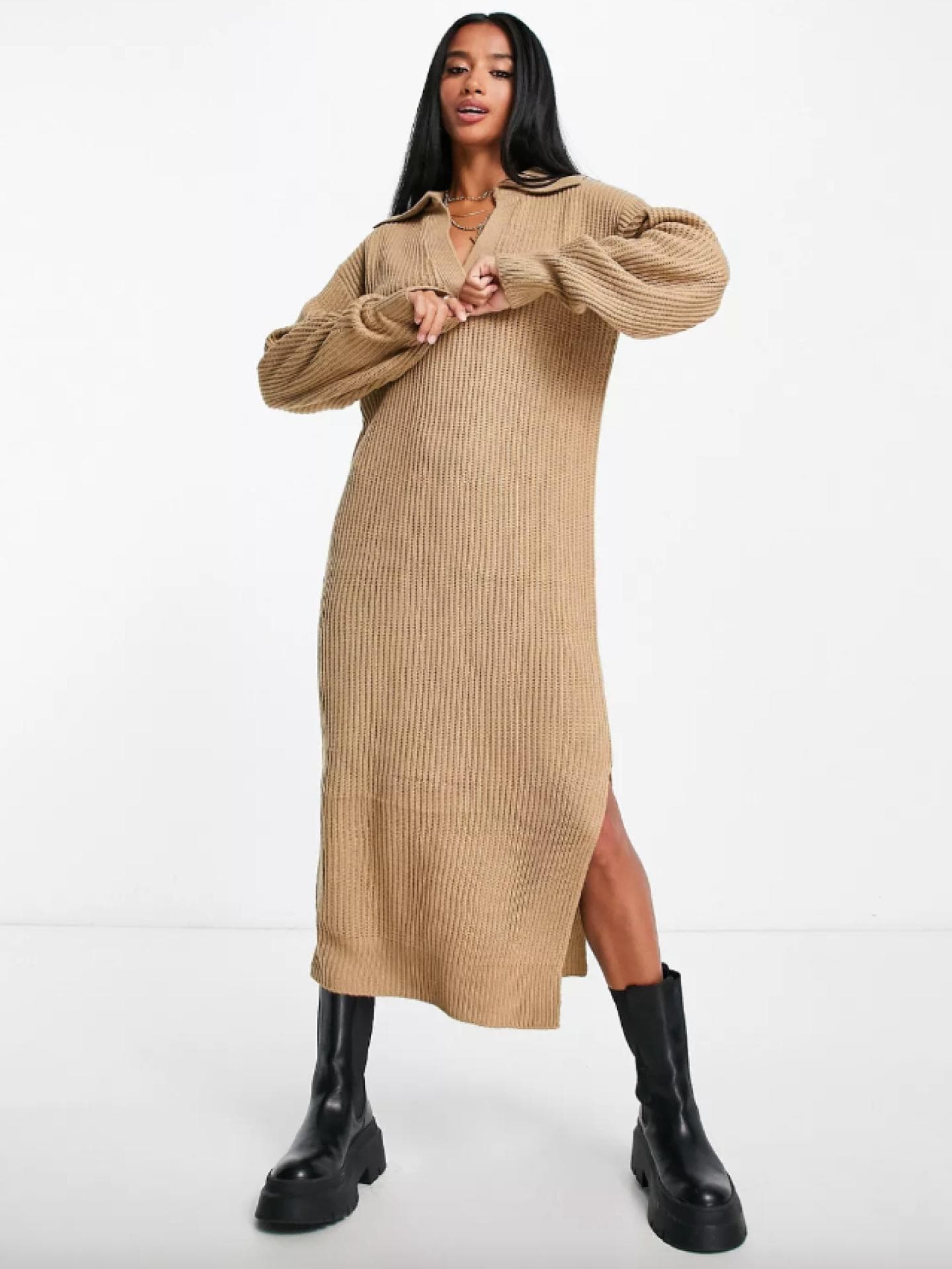 Langes Strickkleid für kleine Frauen