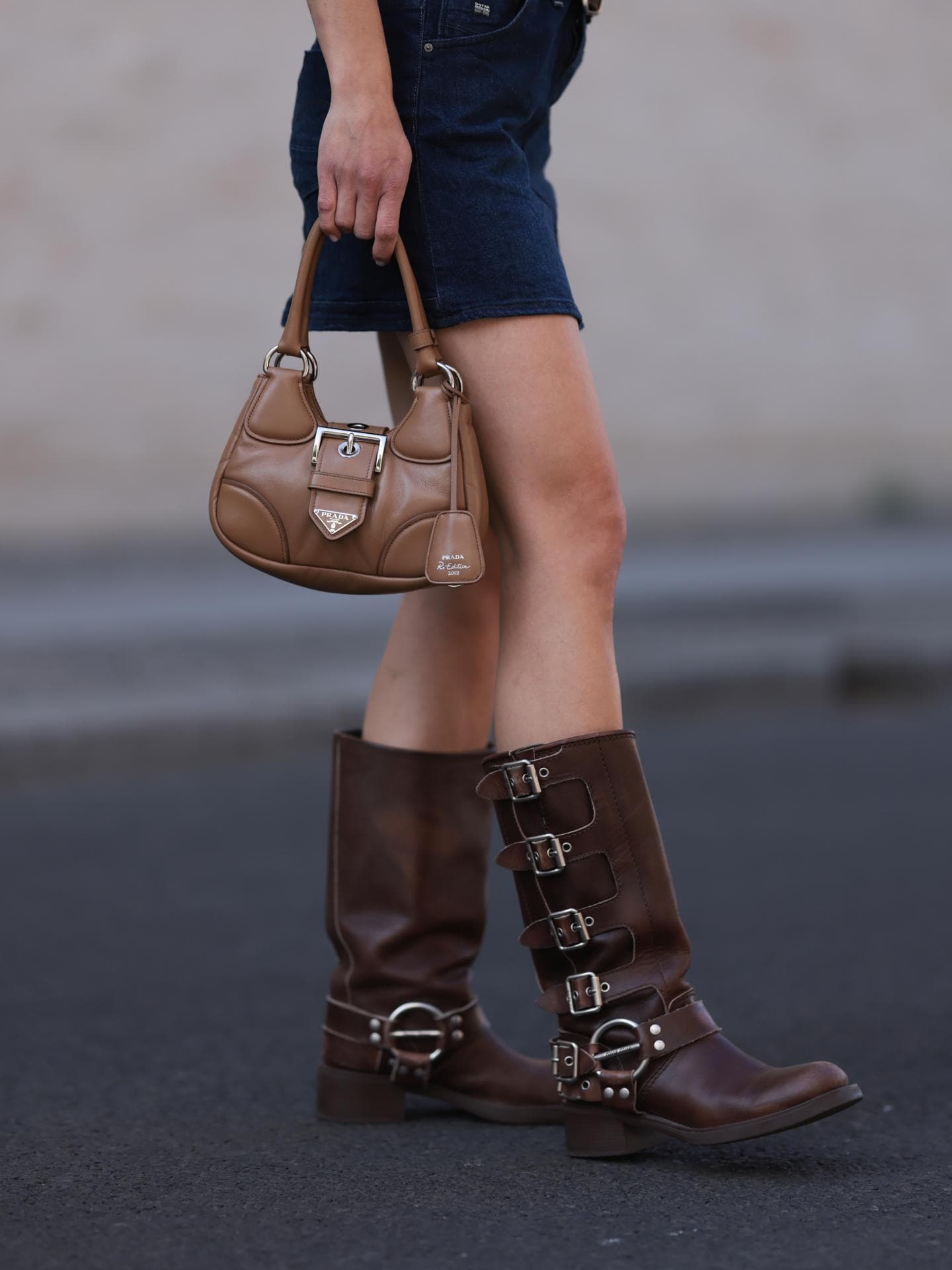 Braune Stiefel von Miu Miu