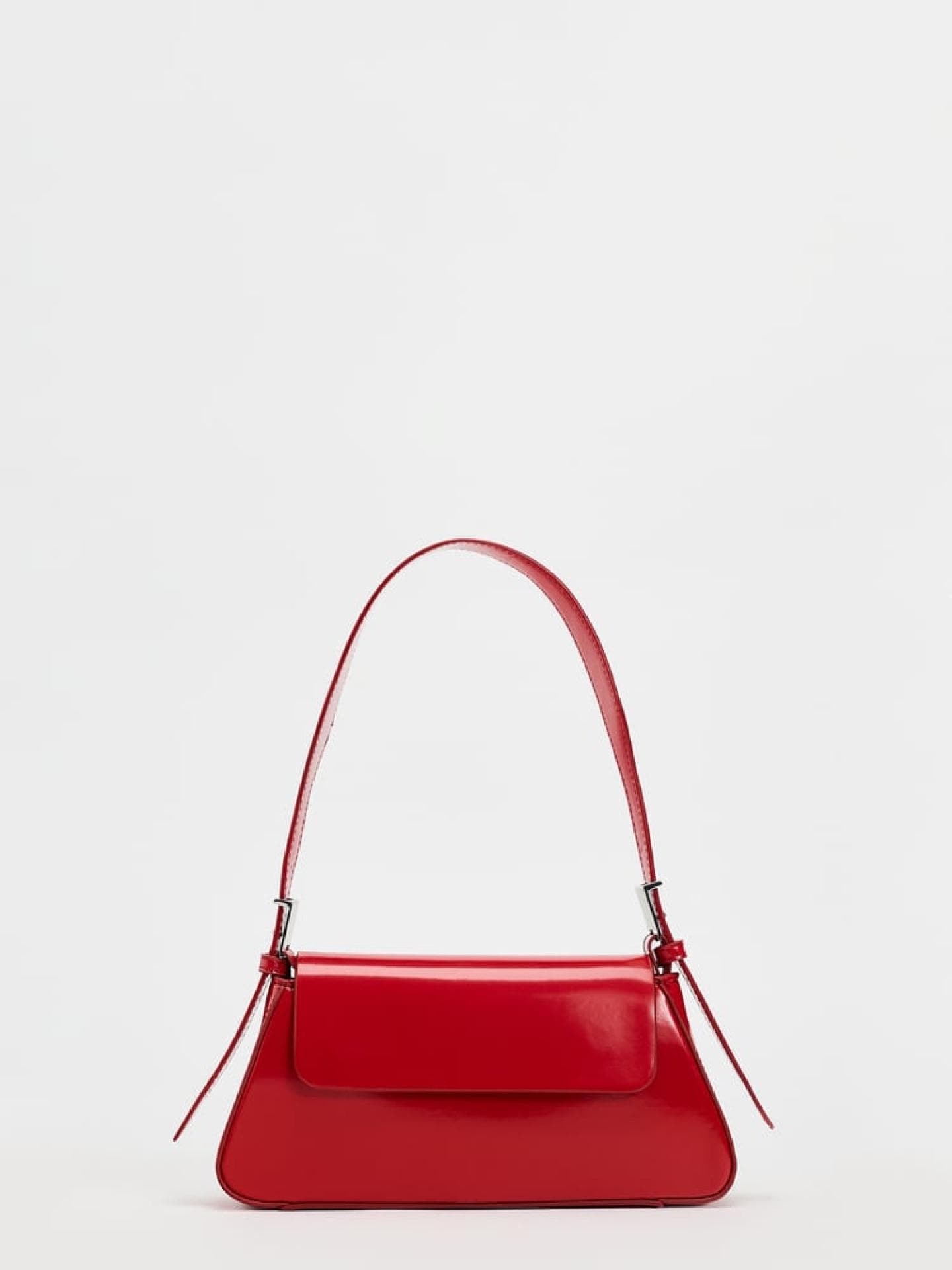 Rote Tasche von Zara