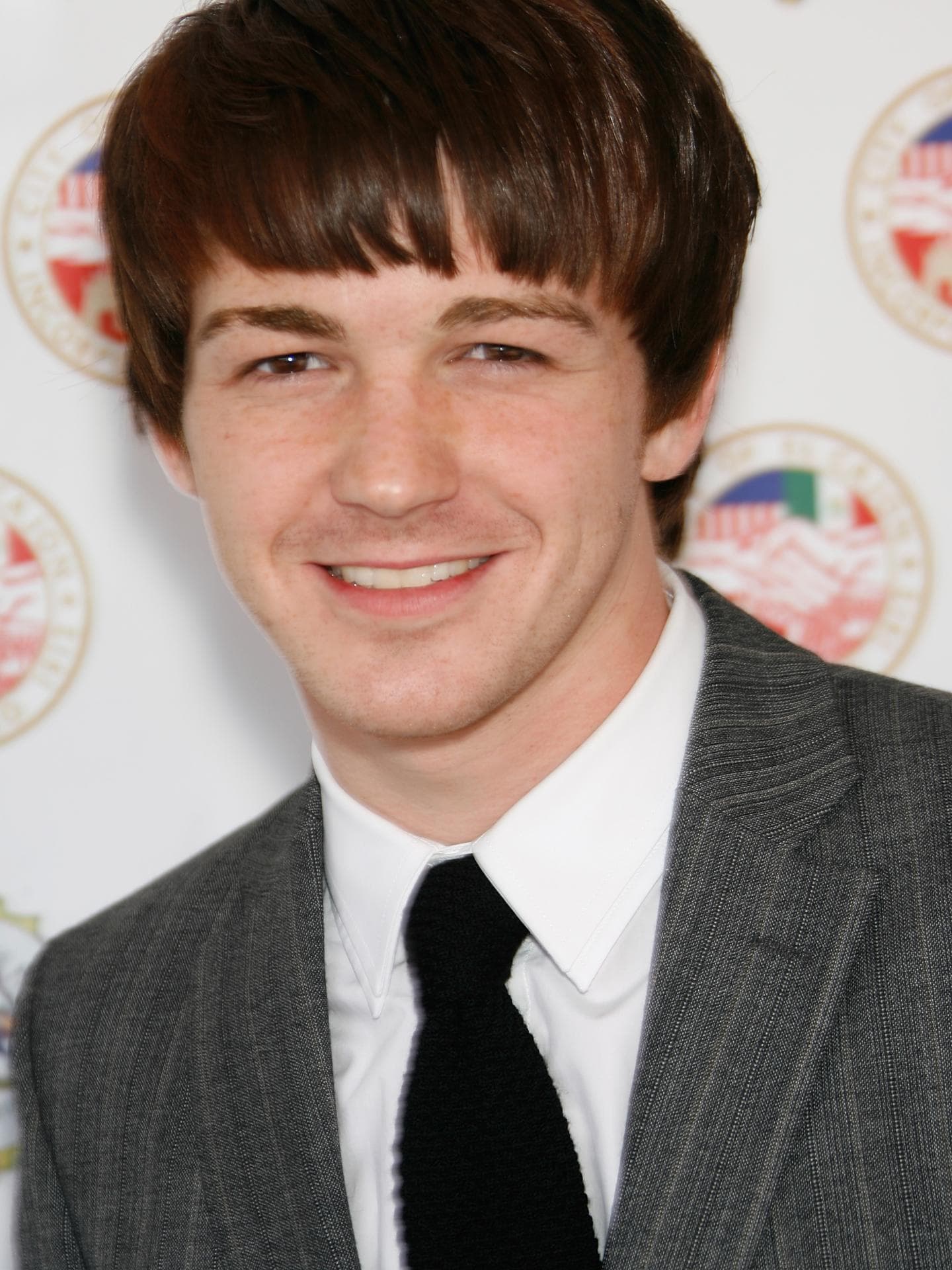 Drake Bell jung