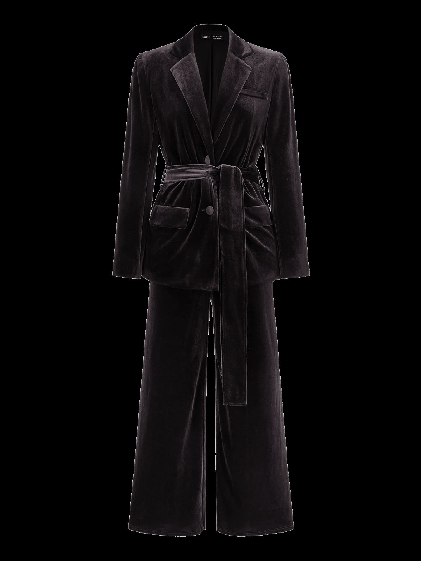 Klassisch mit modernem Twist: Samt-Jumpsuit, ca. 65 Euro