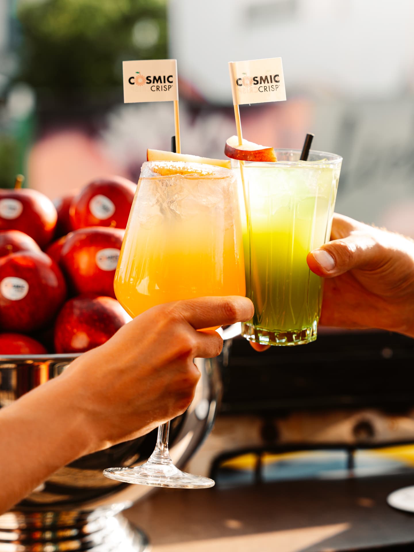 Aperitifs auf dem Cosmic Crisp Event in München