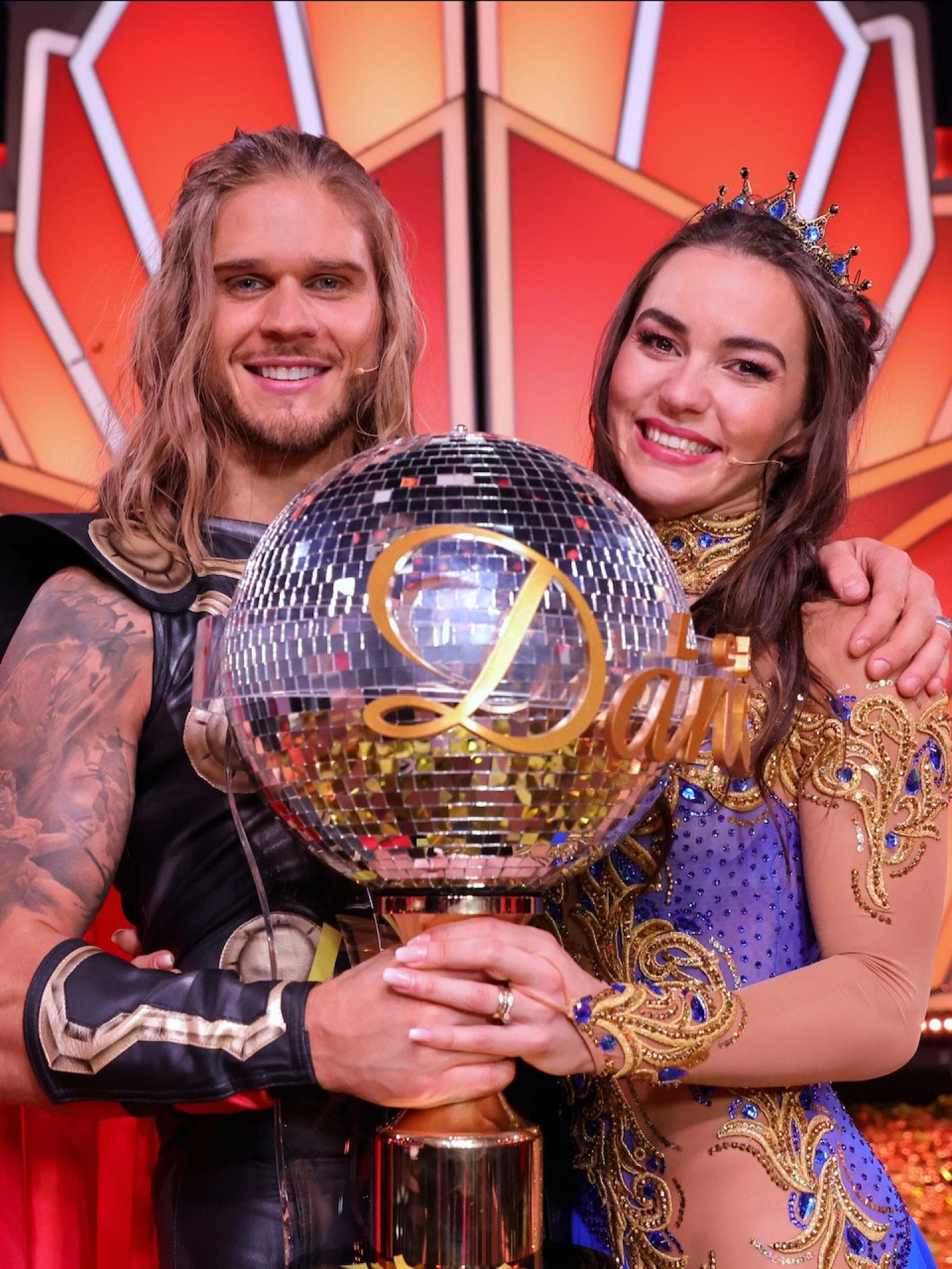 Rúrik Gíslason & Renata Lusin (2021) Rúrik Gíslason & Renata Lusin (2021)