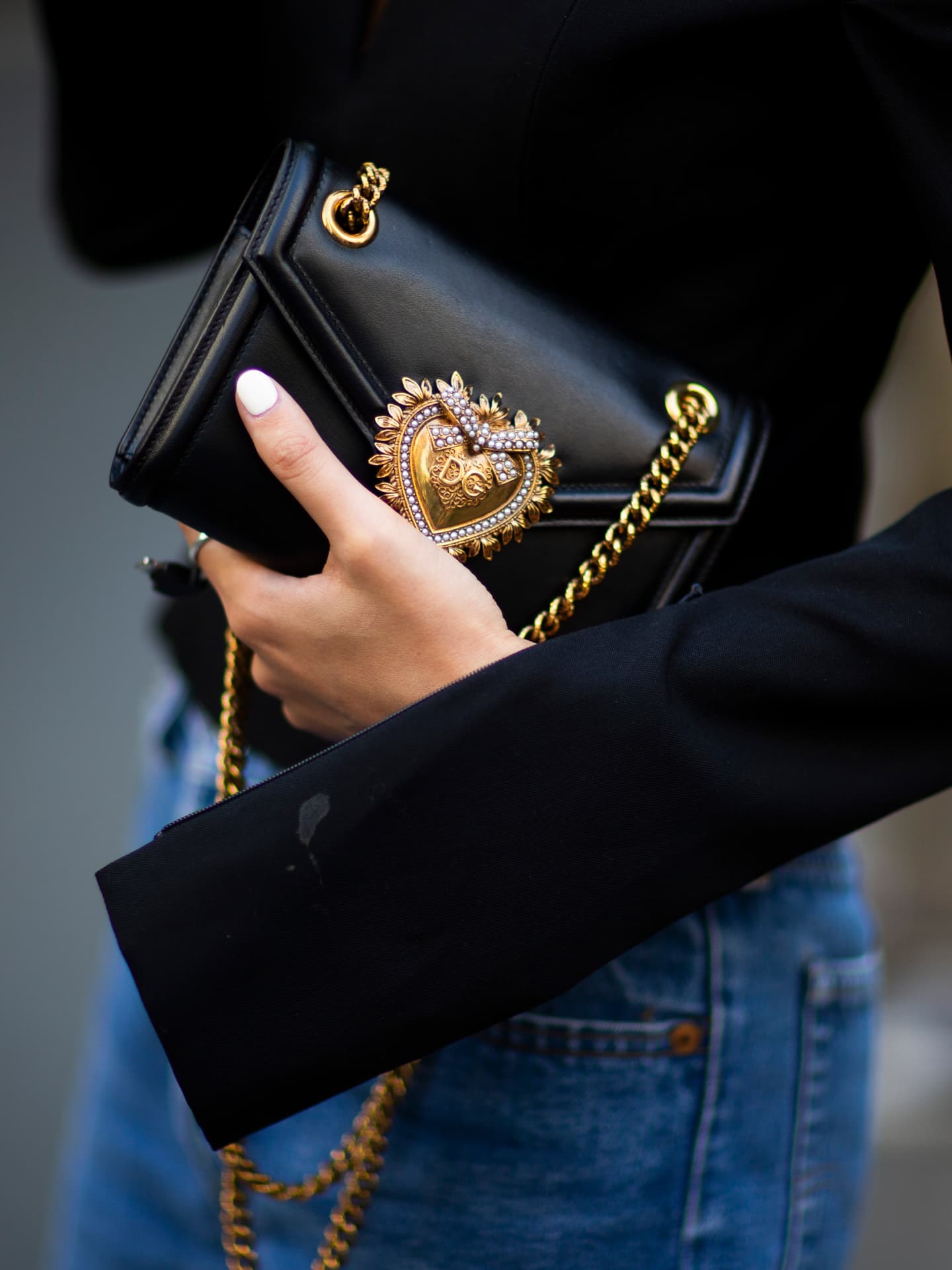 schwarze-klassiker-fashion