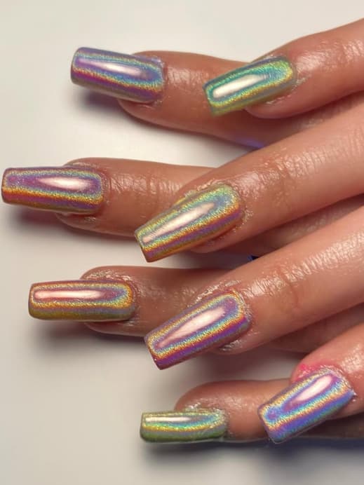 Regenbogenfisch-Nägel