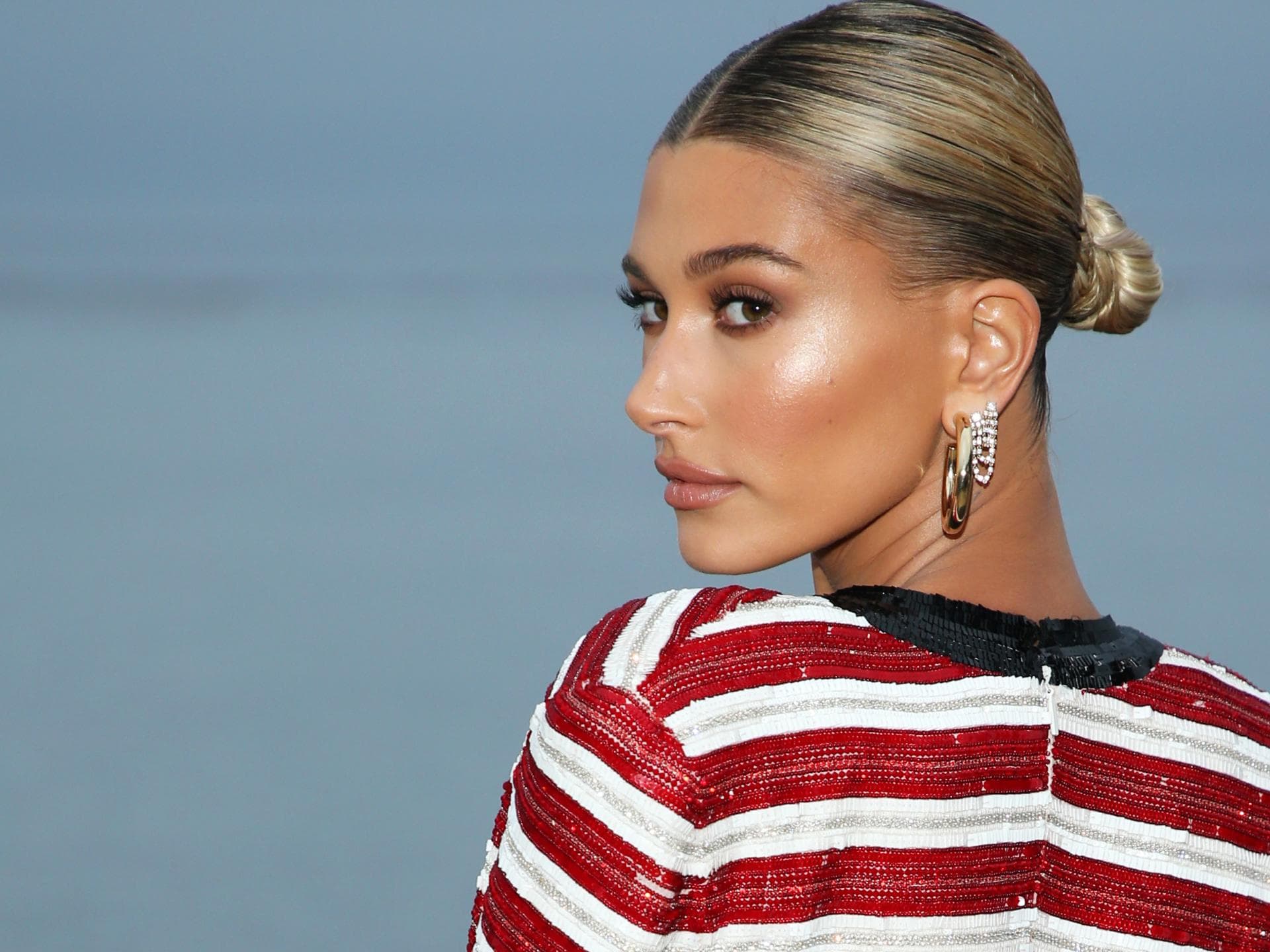 hailey bieber tattoo hailey bieber tattoo