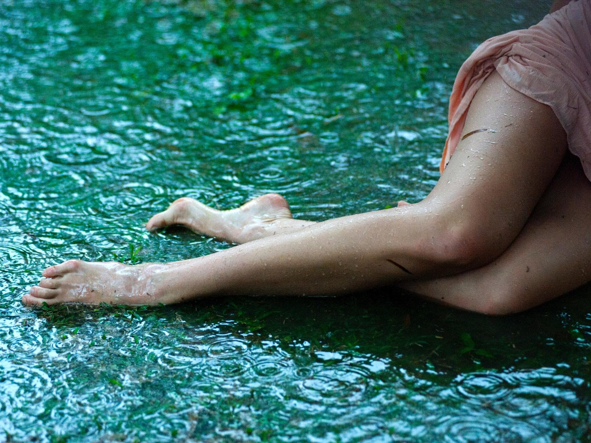 lange beine im wasser lange beine im wasser