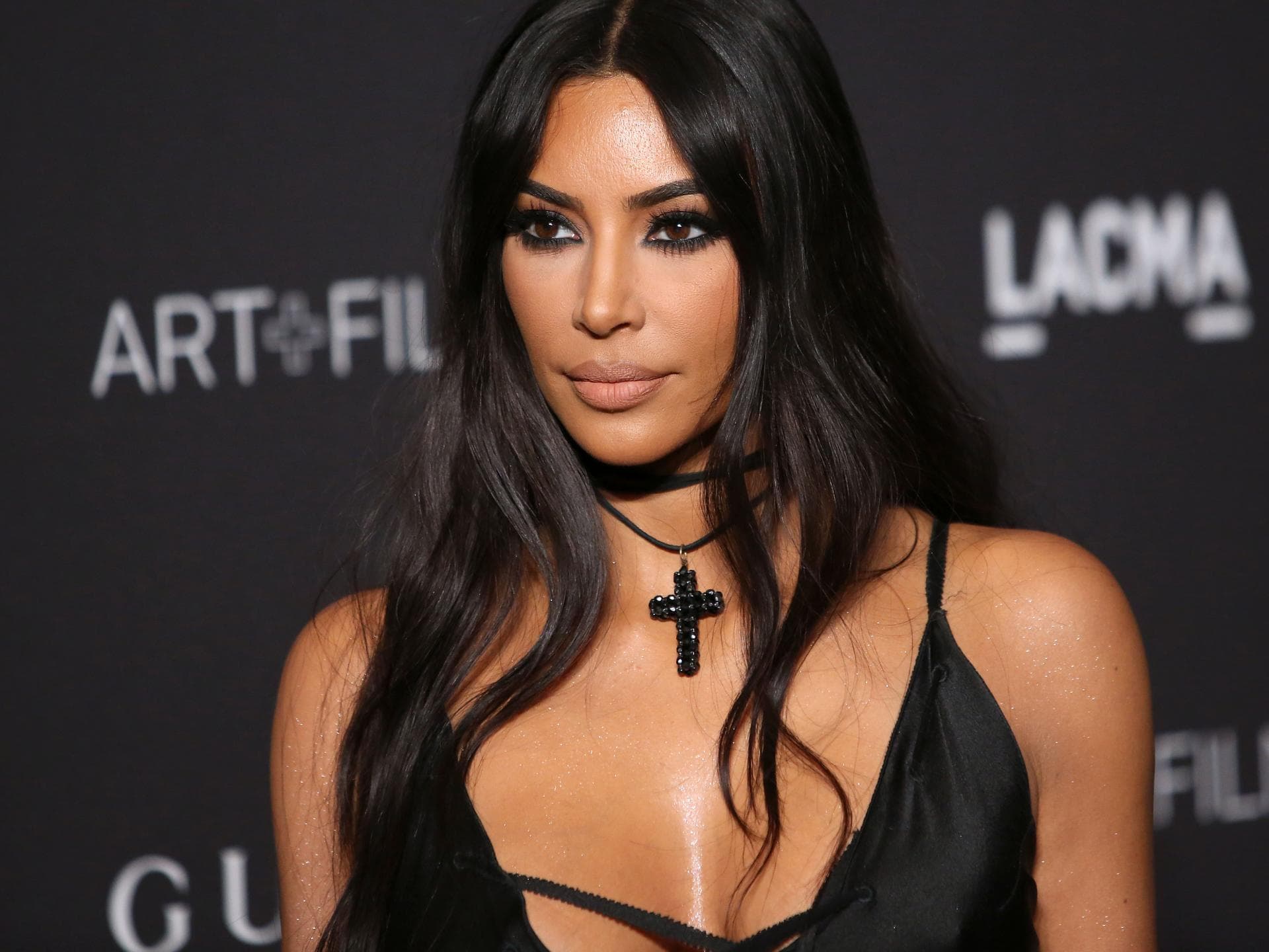Blogartikel: Kim Kardashians Fotograf wird sexueller Missbrauch vorgeworfen Kim Kardashian