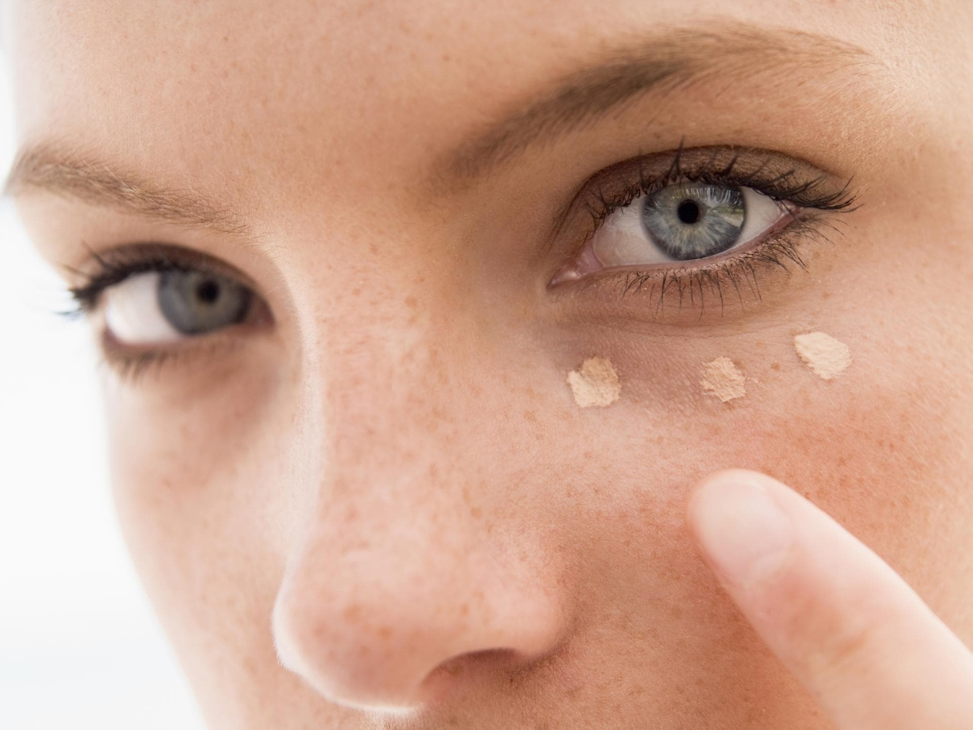 Concealer gegen Augnringe