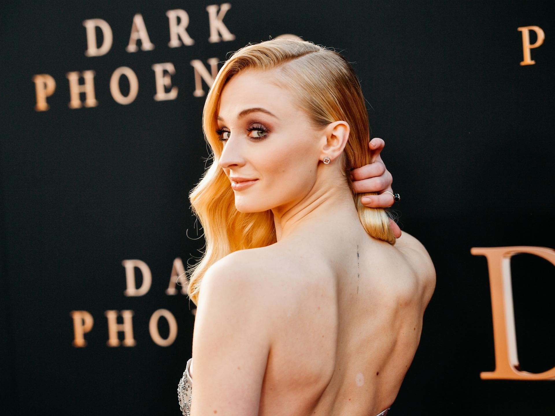 sophie turner sophie turner