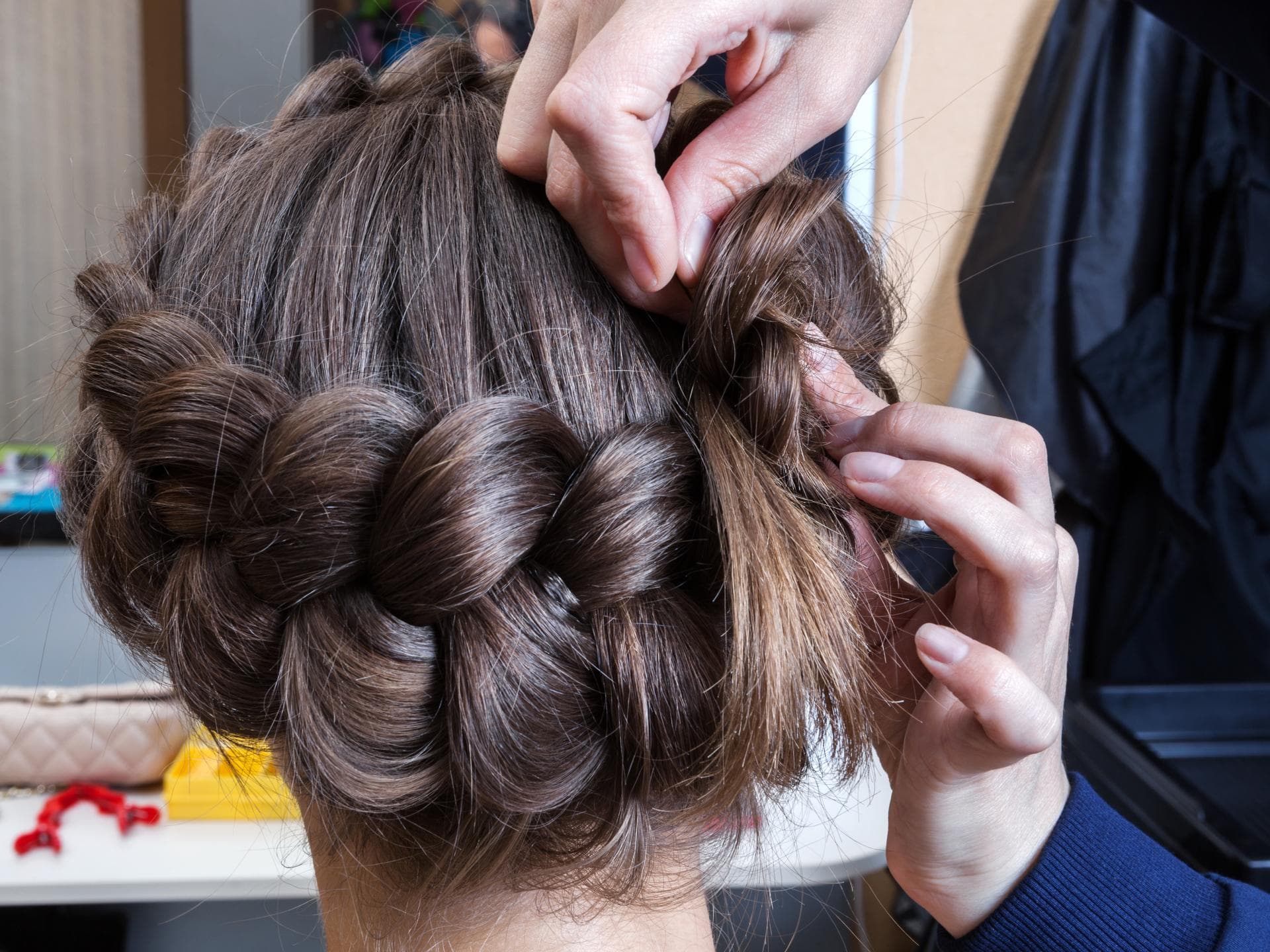 flechtfrisur um den kopf flechtfrisur um den kopf