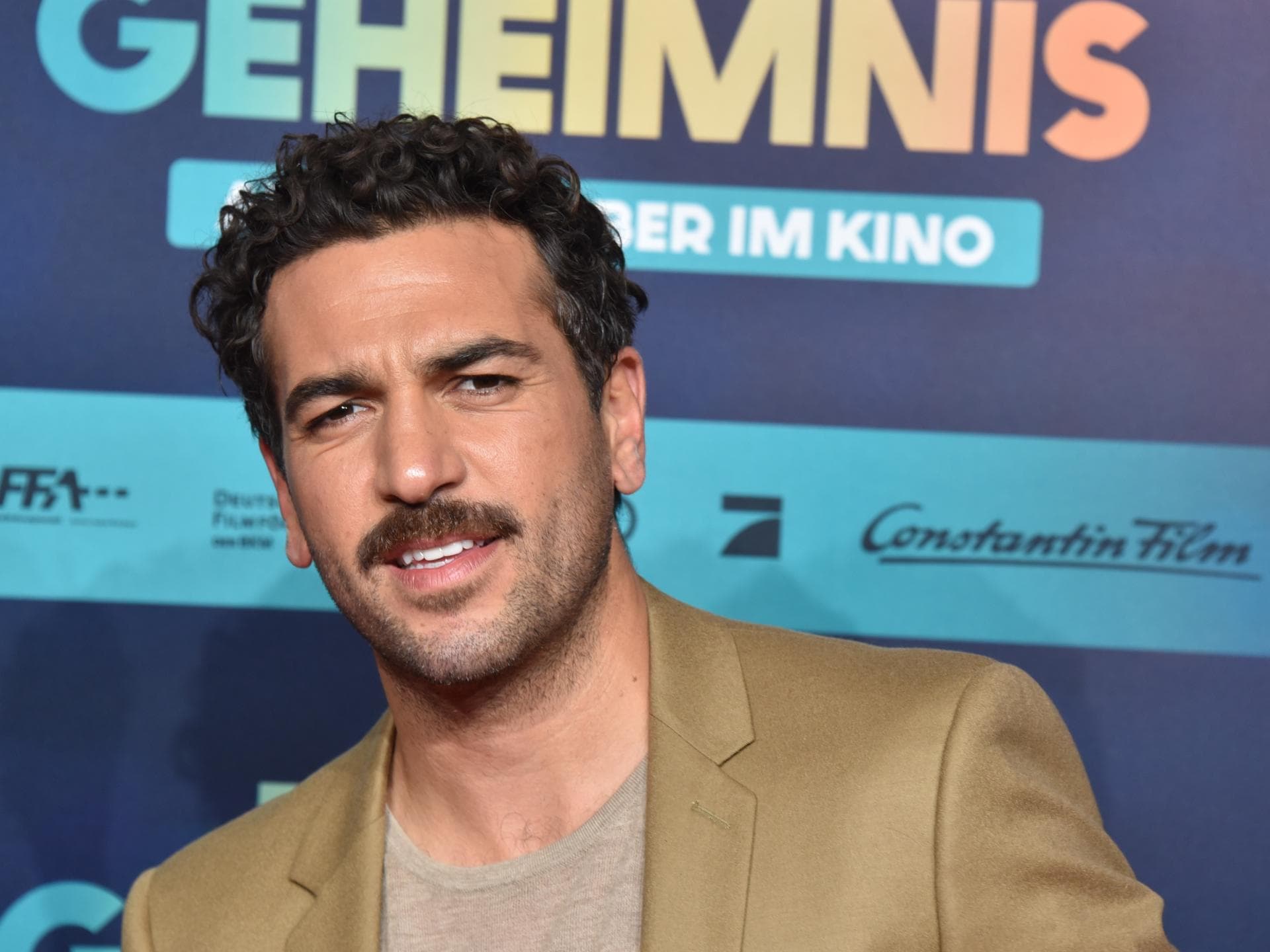 elyas mbarek das perfekte geheimnis