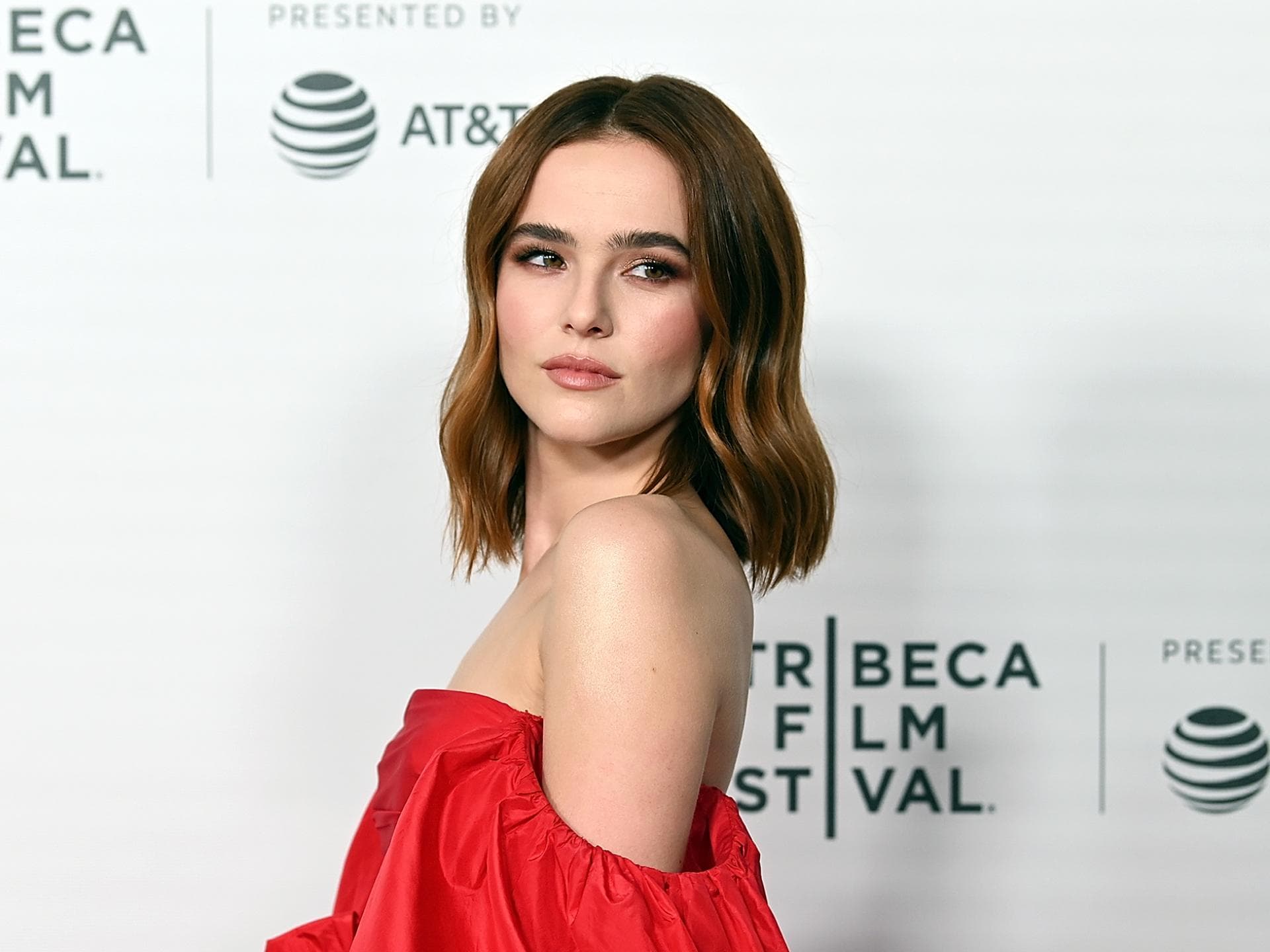 Cinnamon Hair Haarfarben Trend Zoey Deutch