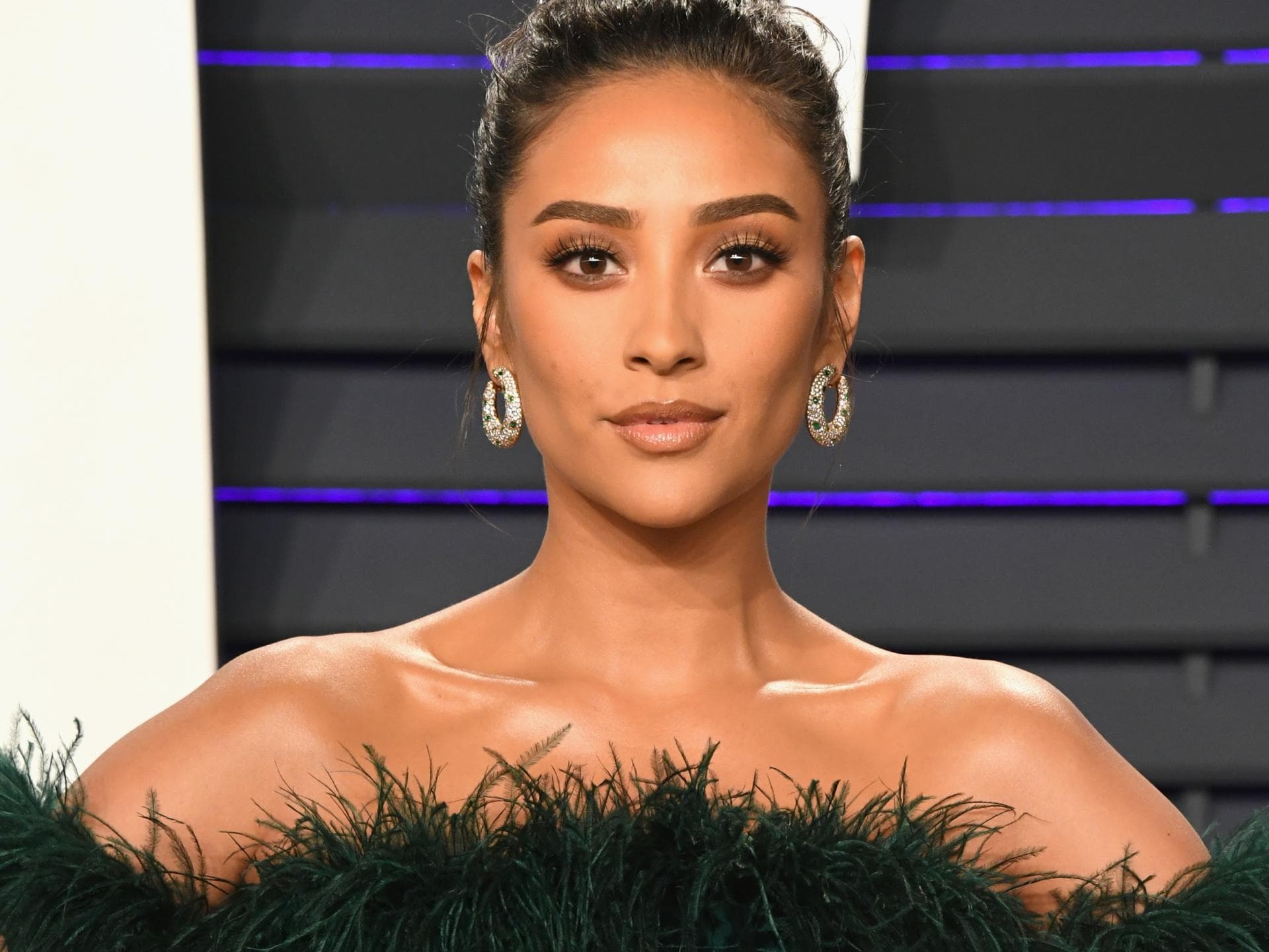 Shay Mitchell gesunde Haut 