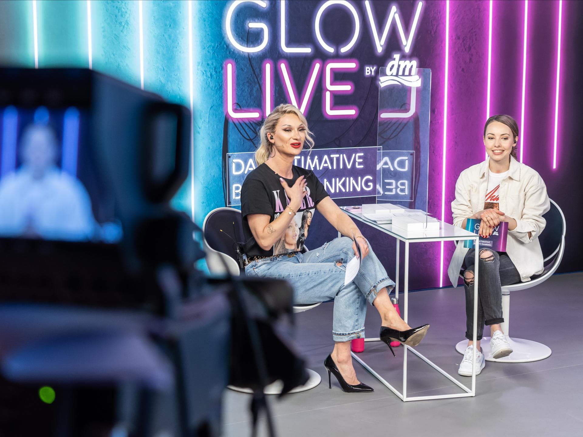 Glow Live