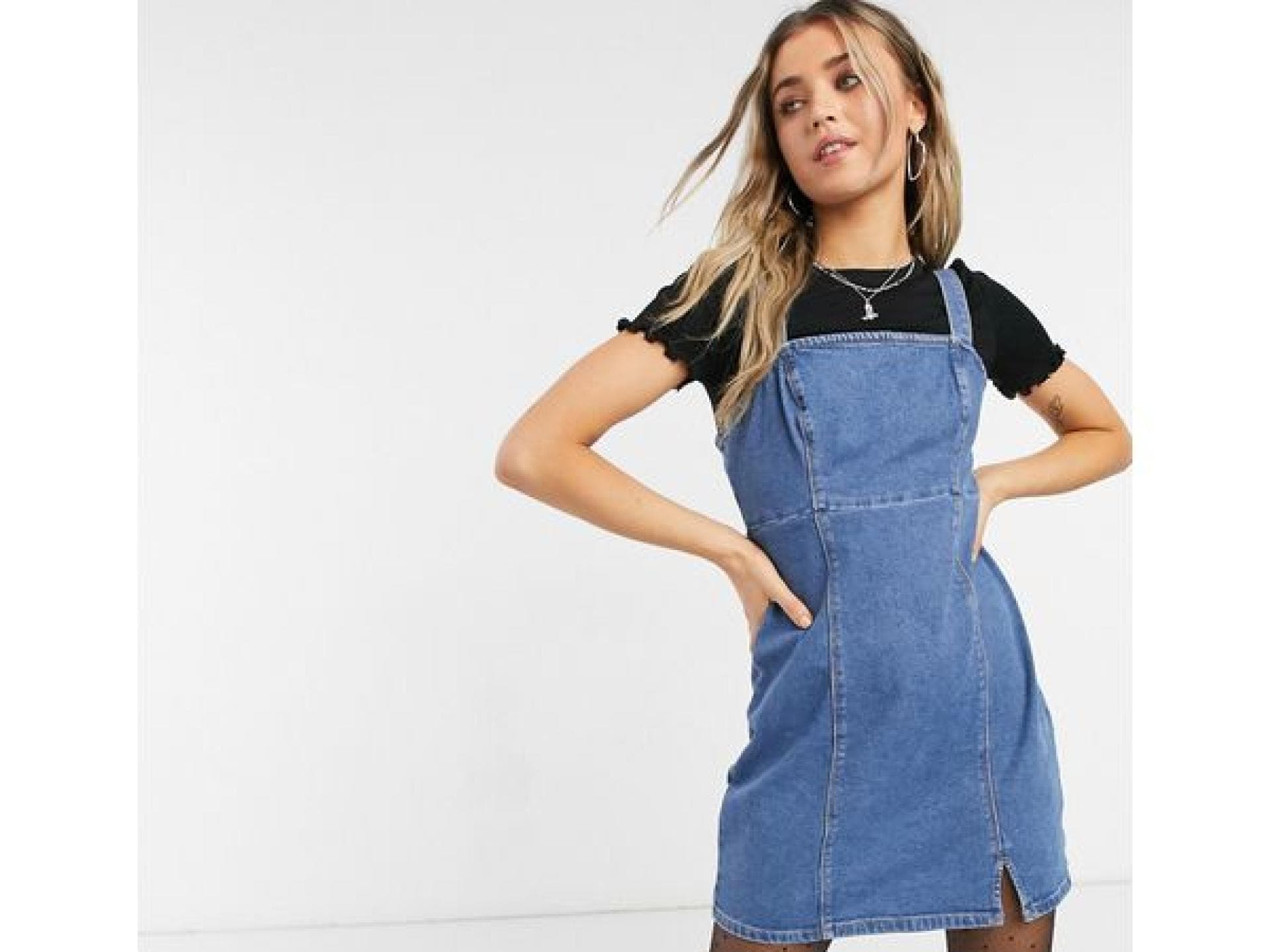 Jeanskleid in A-Linie in verwaschenem Mittelblau