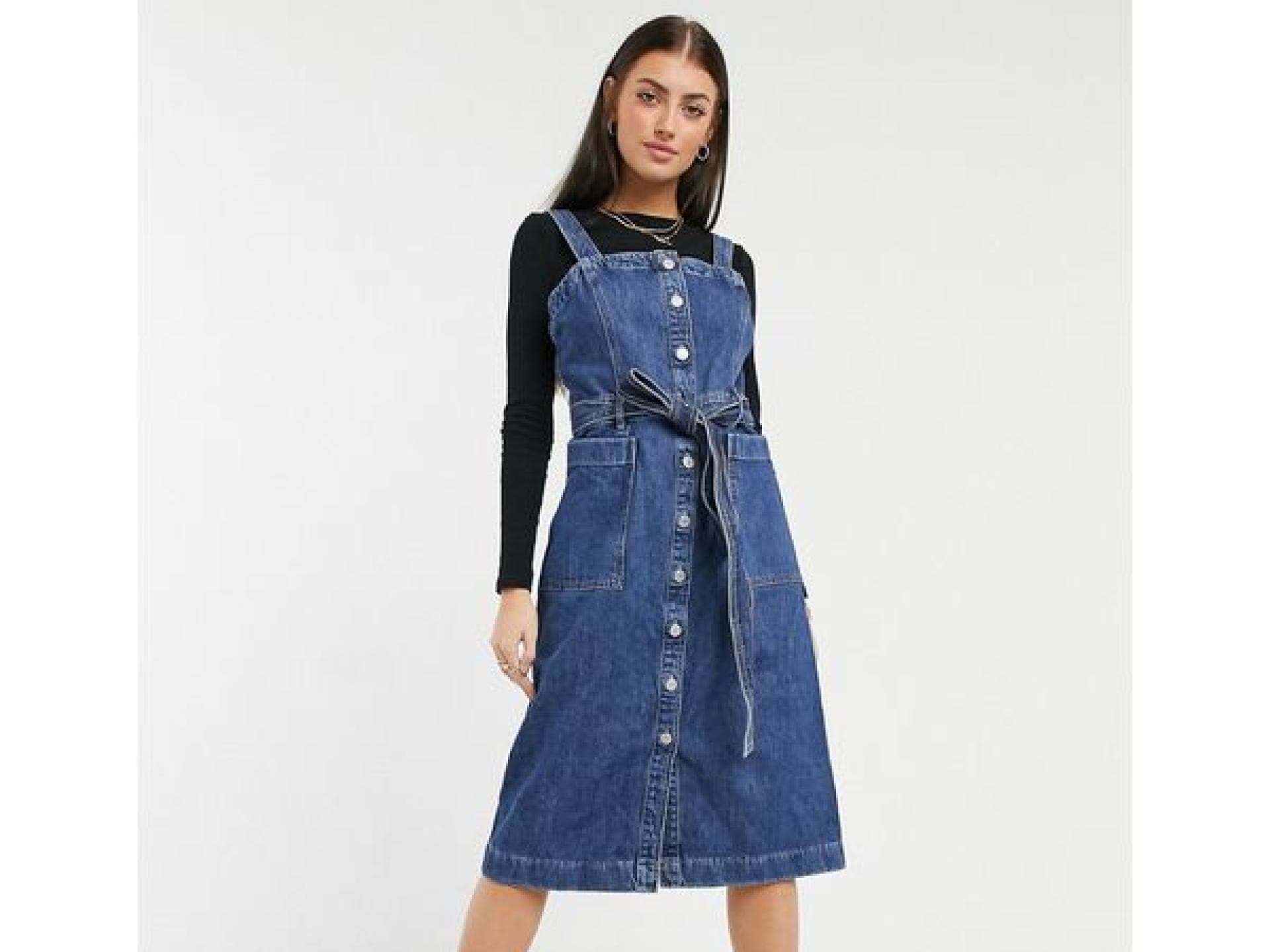 Jeanskleid in mittelblauer Waschung