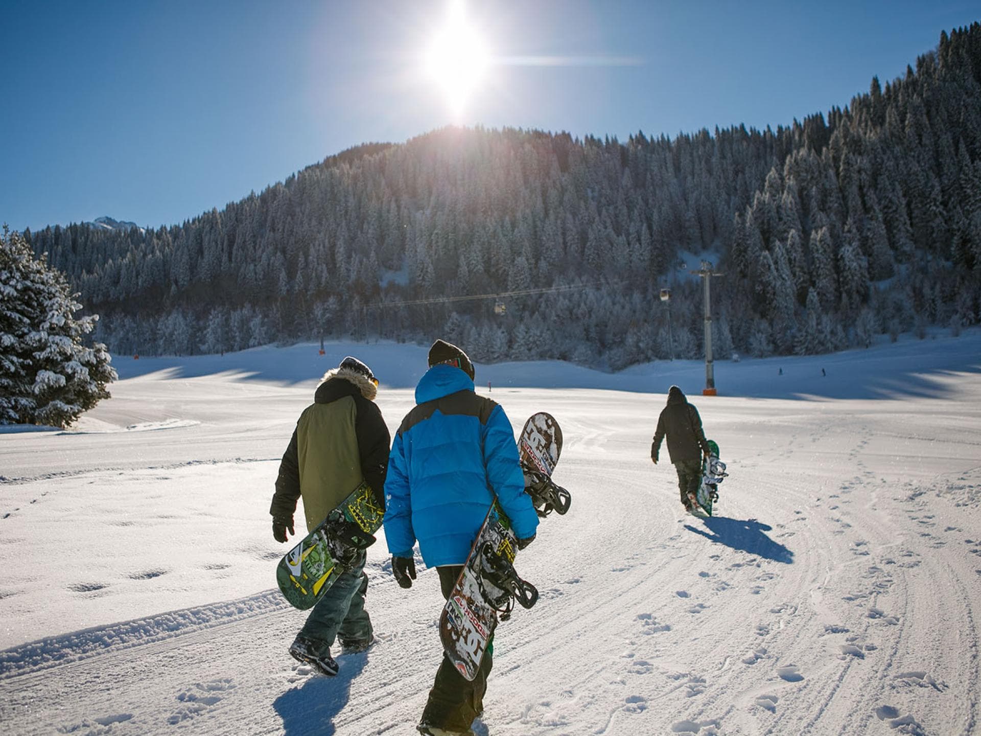 Drei Menschen im Schnee Drei Menschen im Schnee