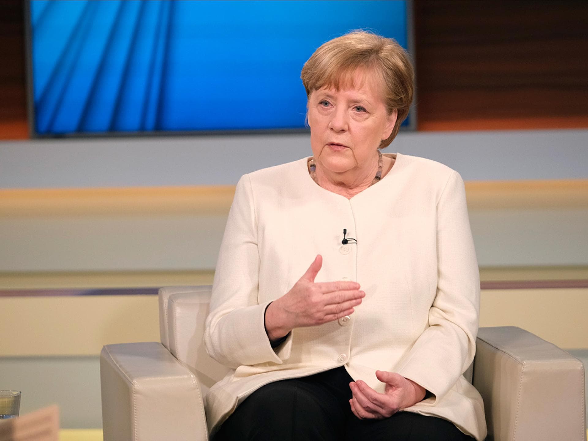 Angela Merkel bei Anne Will