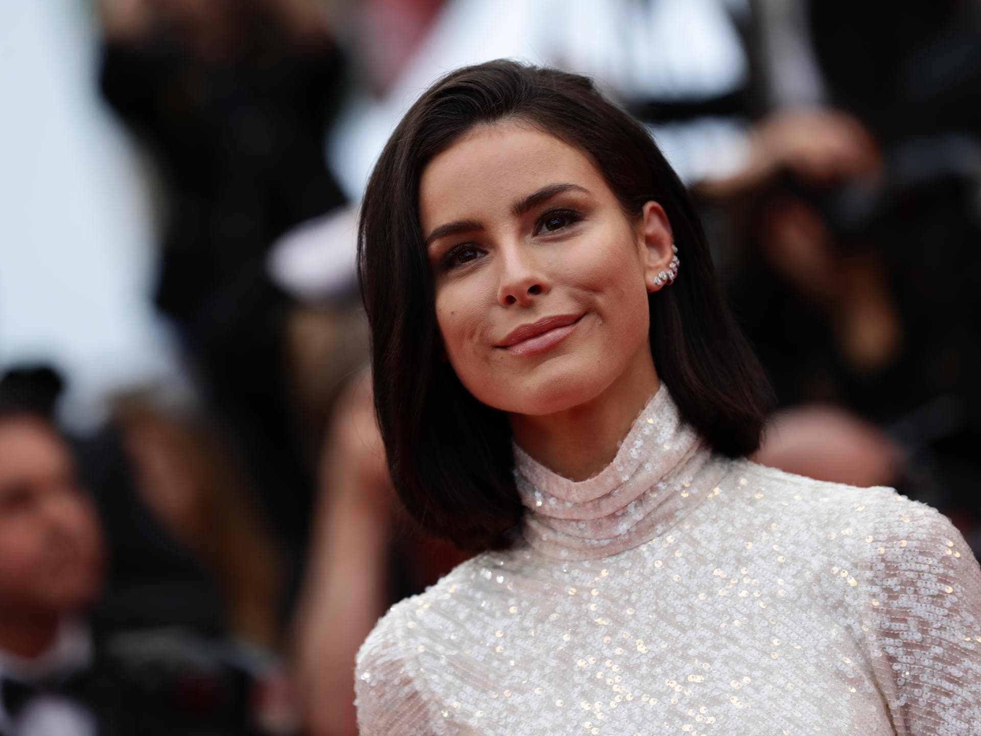 Lena Meyer-Landruth zurück auf Instagram Lena Meyer-Landruth im weißen Kleid