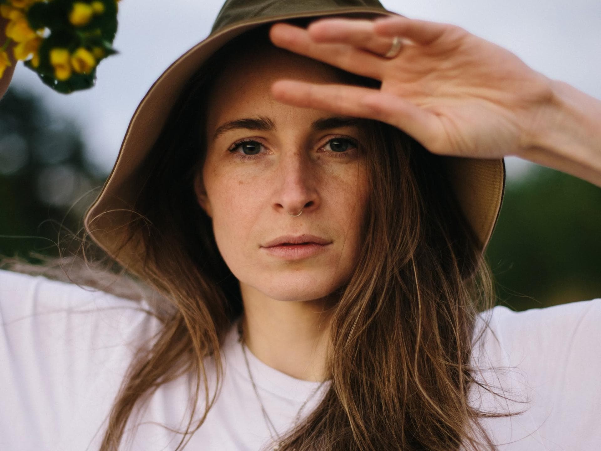 Horoskop: Frau mit Hut