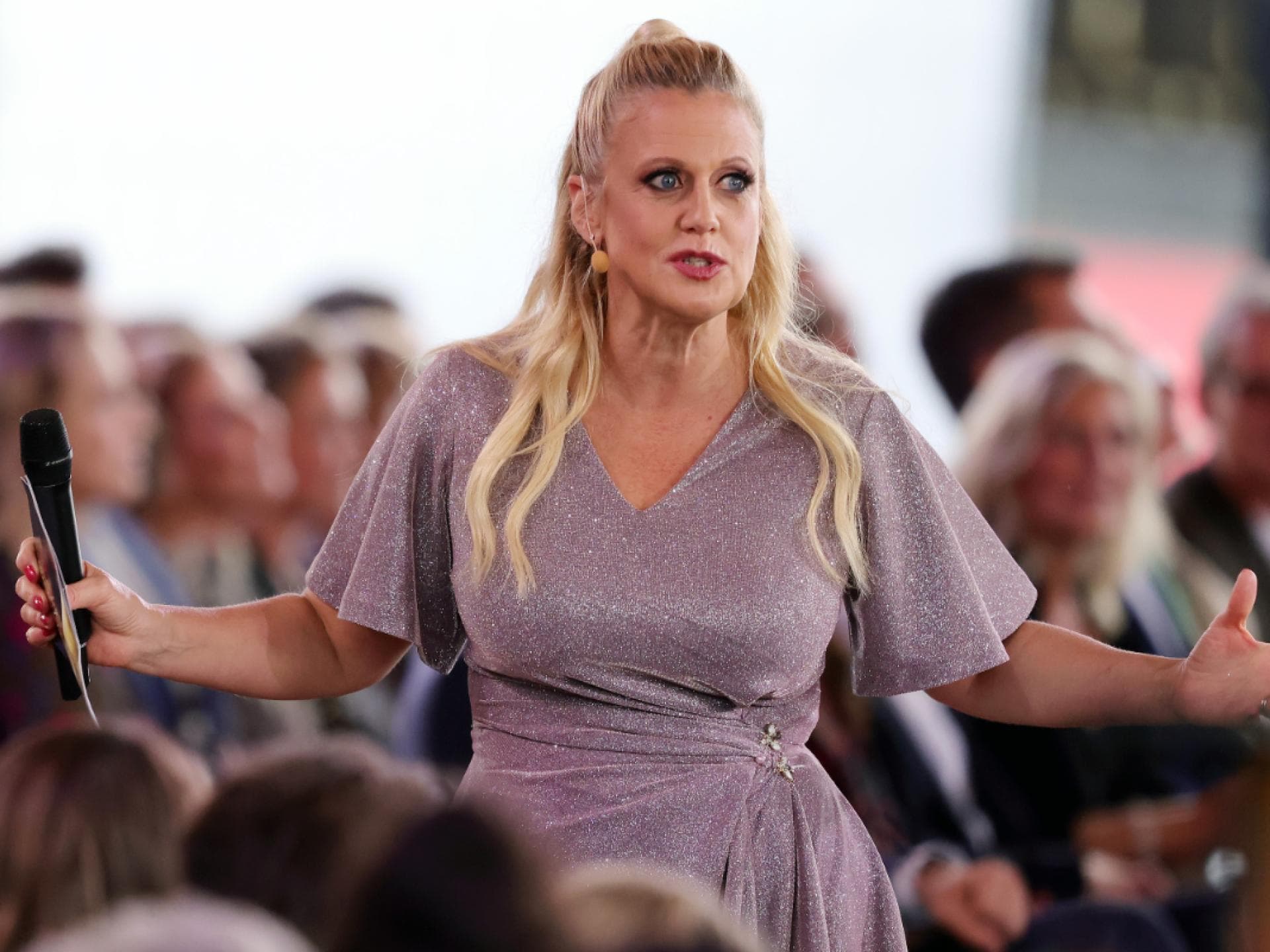 Barbara Schöneberger beim Deutschen Fernsehpreis 2021